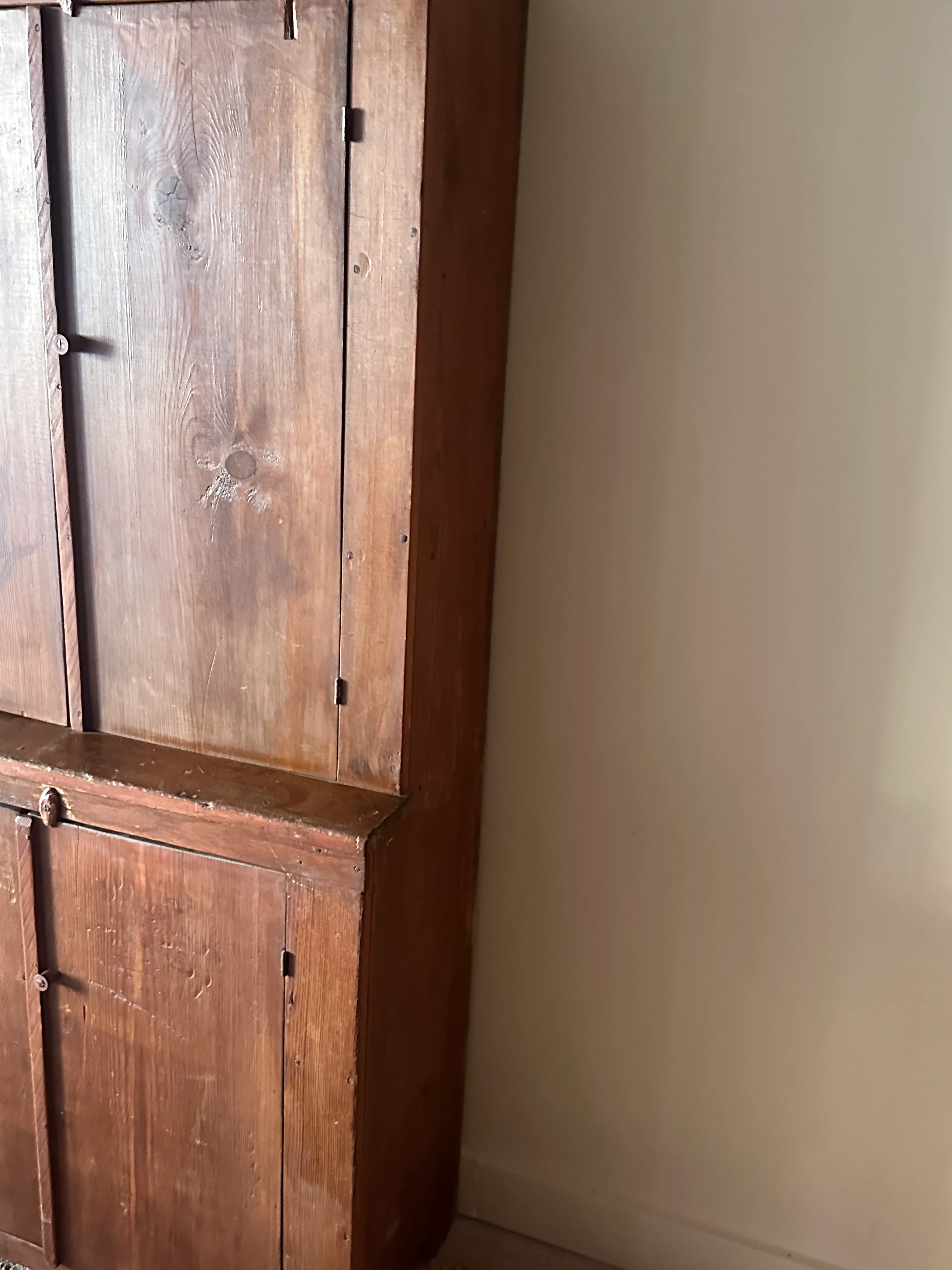19th c. pine stepback cupboard - Image 4