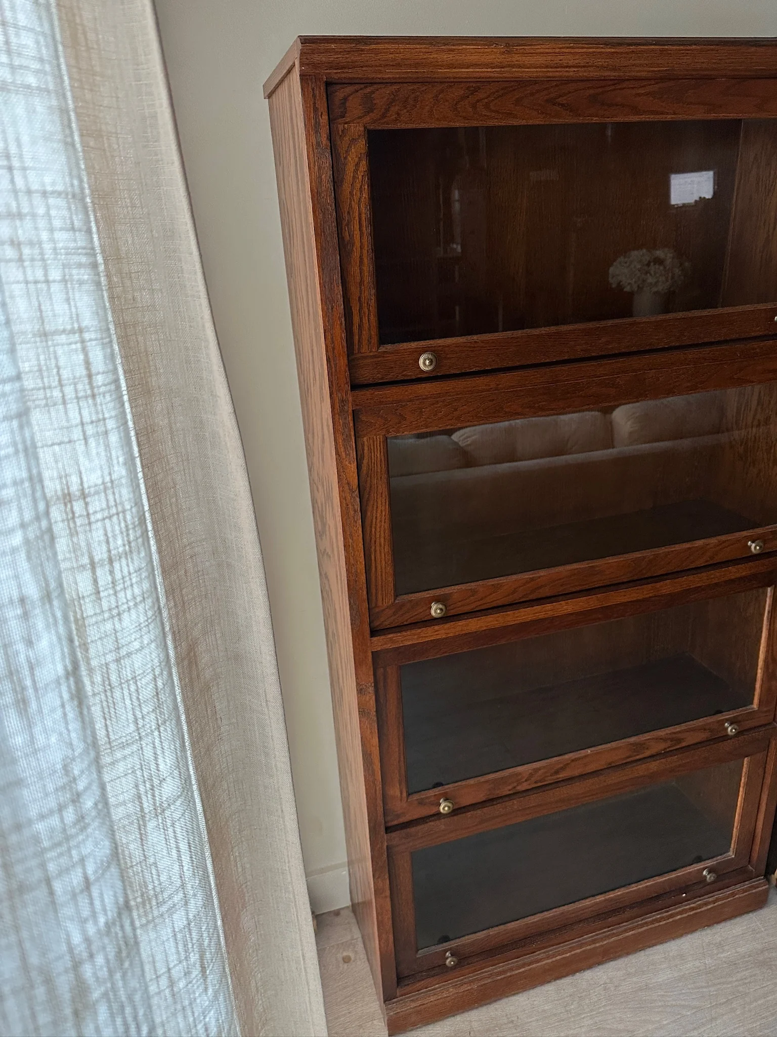 2 oak barrister cases. Sold individually. - Image 2