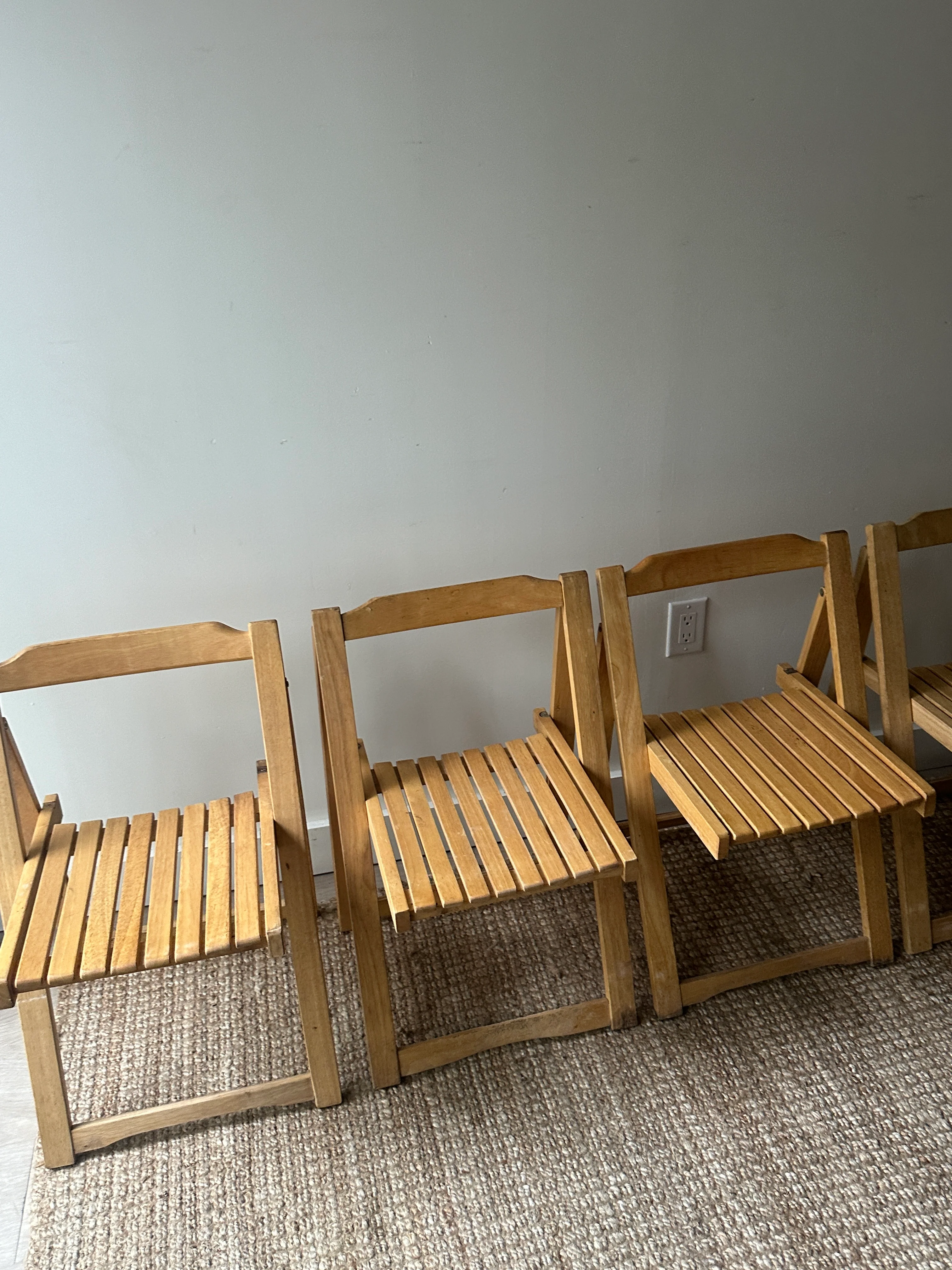 5 folding dining chairs. Sold individually. - Image 2