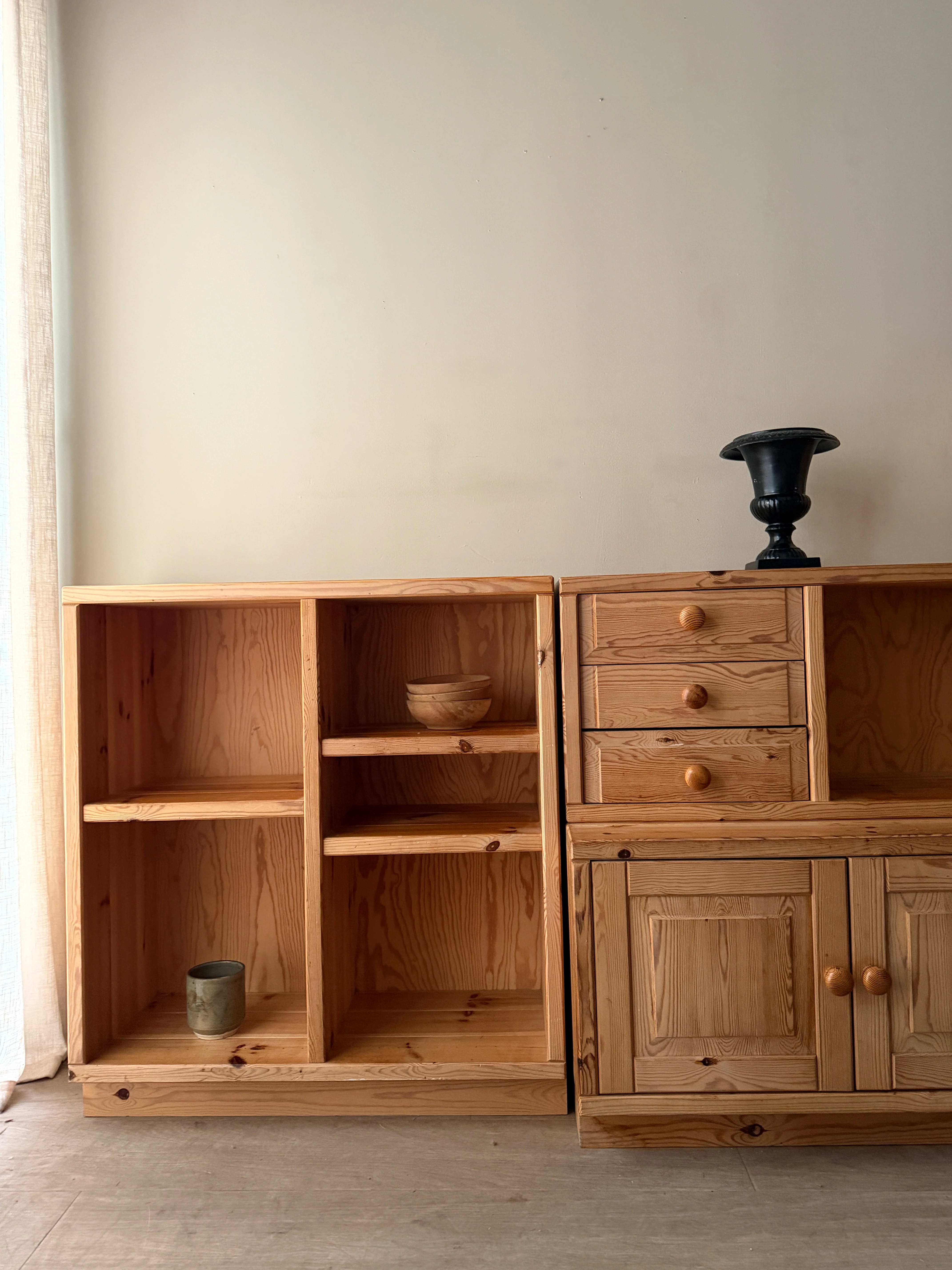 5 piece Scandinavian pine modular shelving unit - Image 2