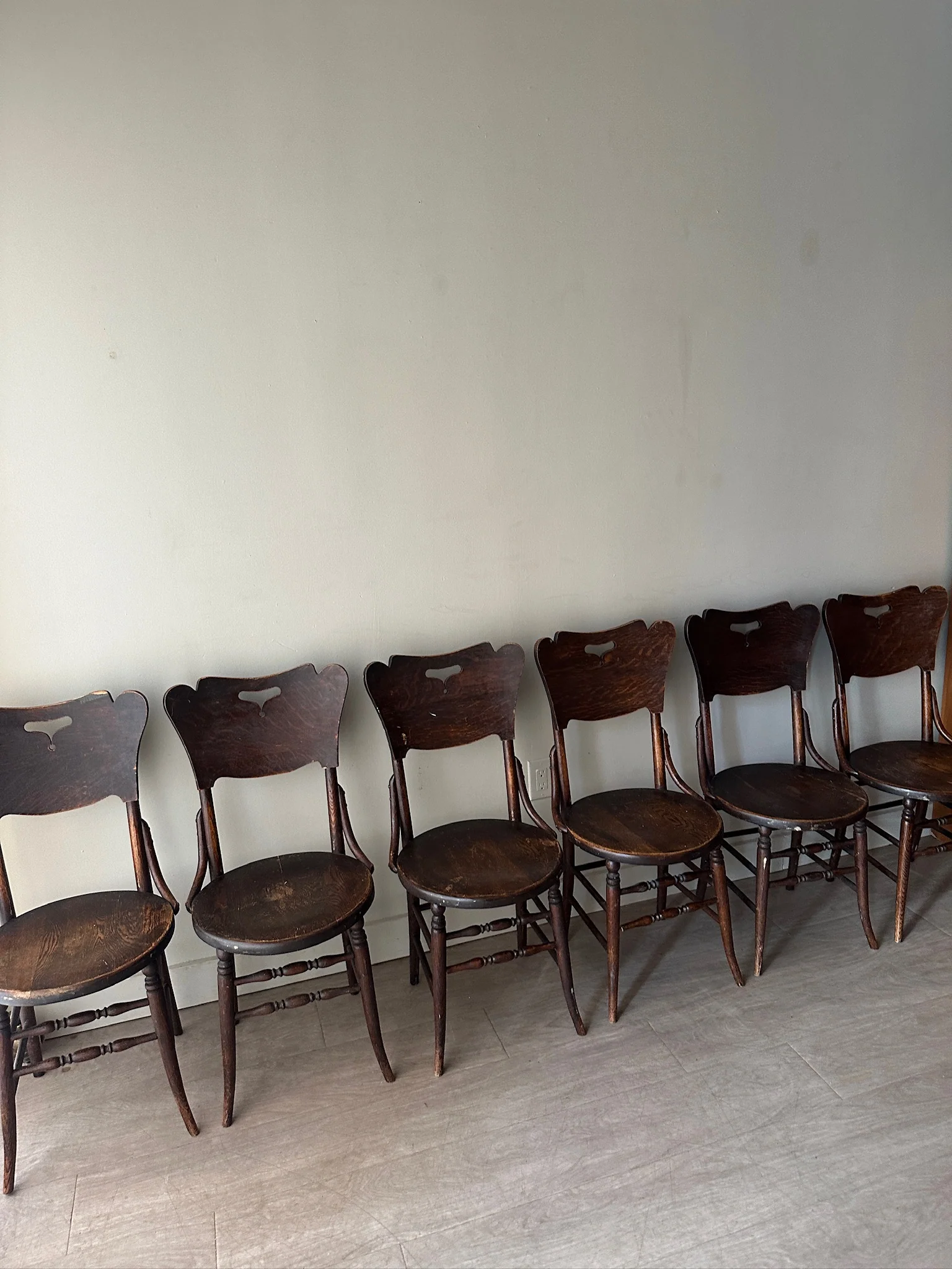 6 dark oak parlor chairs. Sold in sets of 2. - Image 2