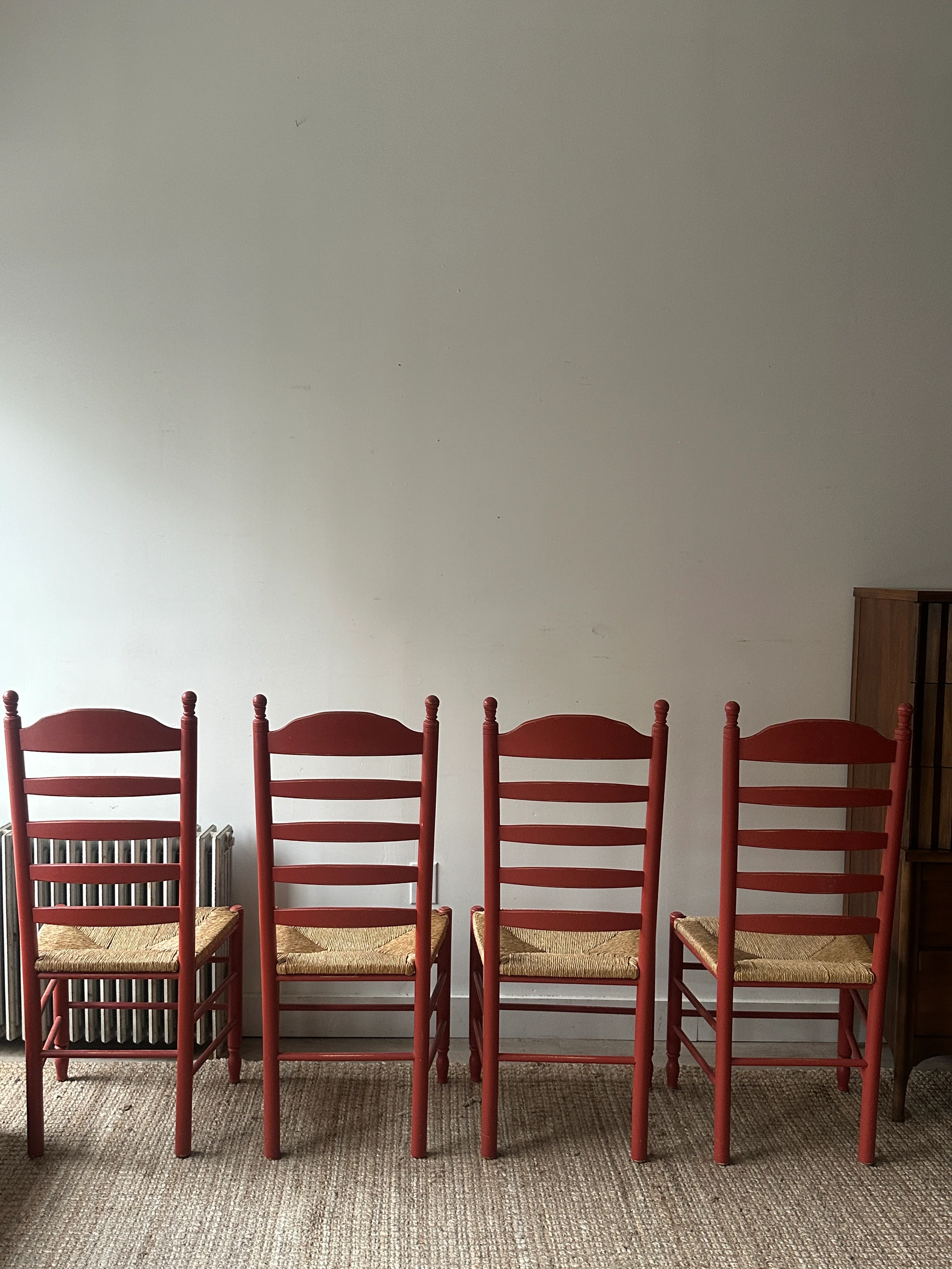 6 farmhouse chairs. Sold in pairs. - Image 6