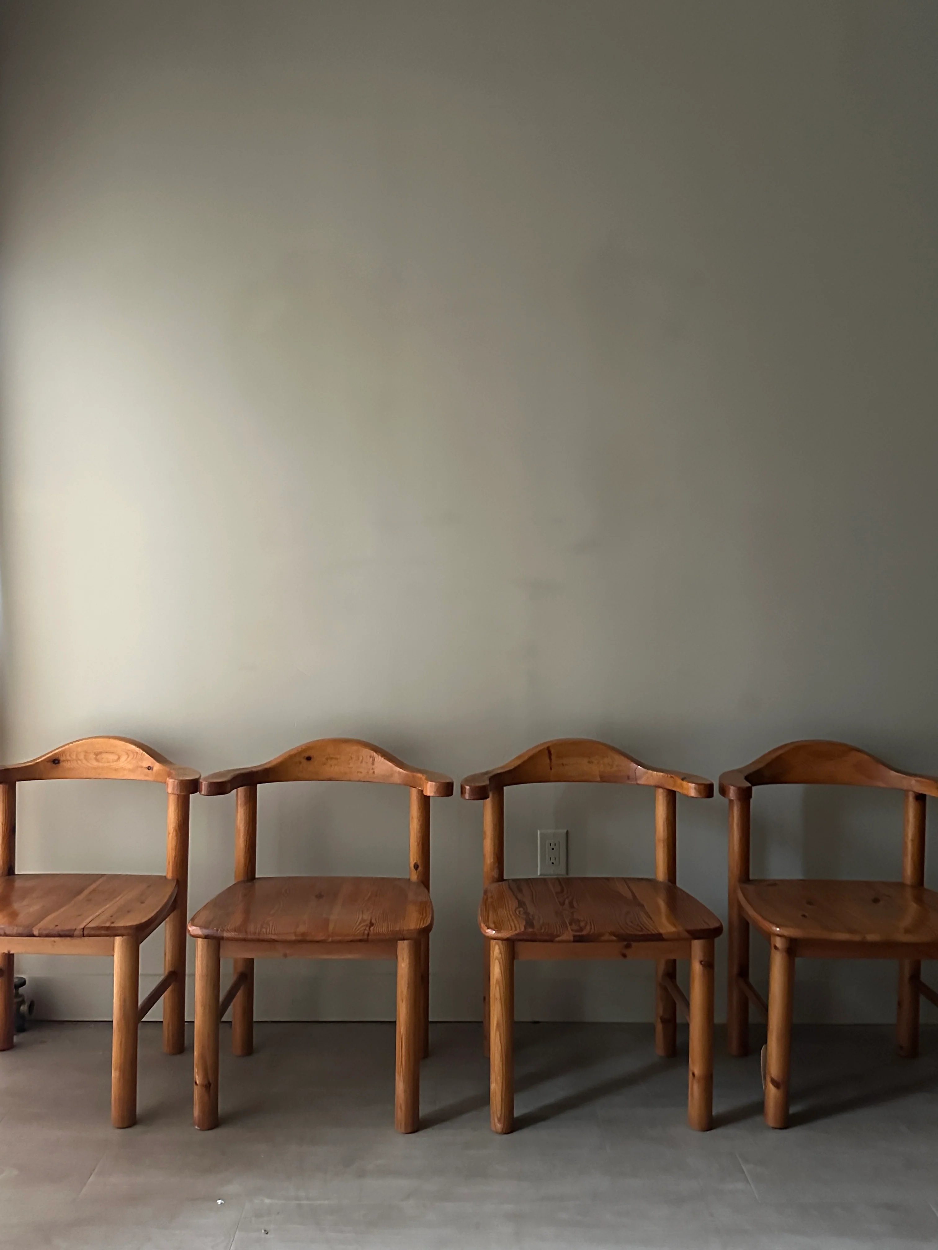 6 Rainer Daumiller pine chairs. (Sets of 2) - Image 4