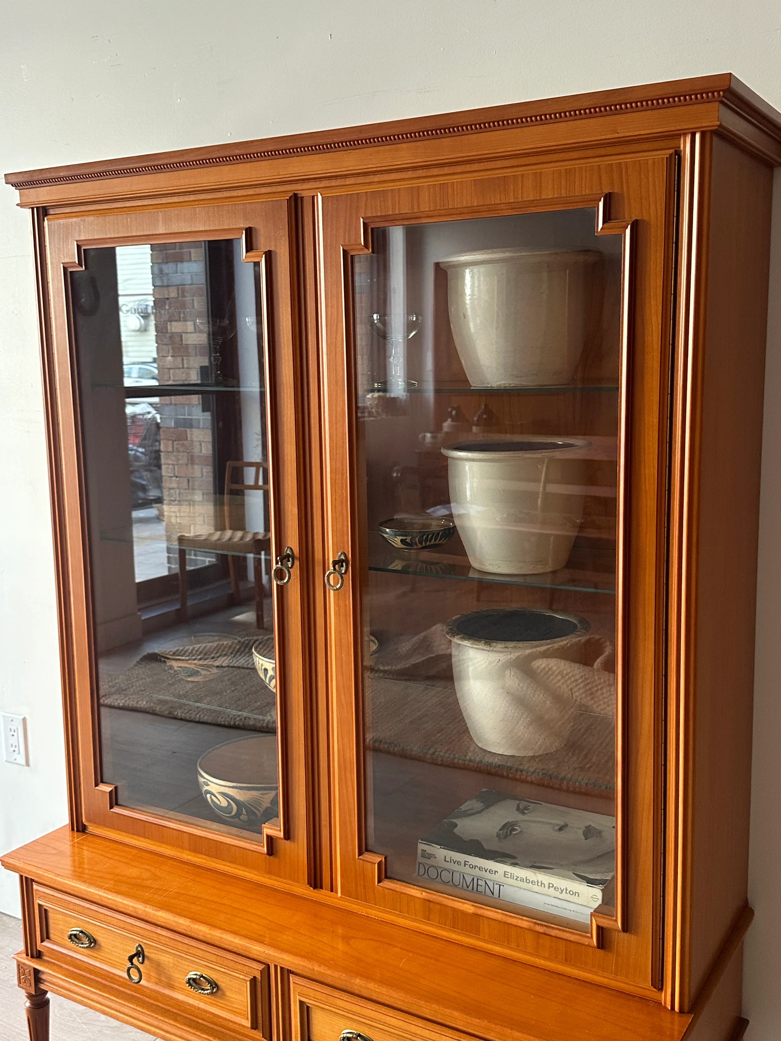 Anno Dom cherry display case - Image 5