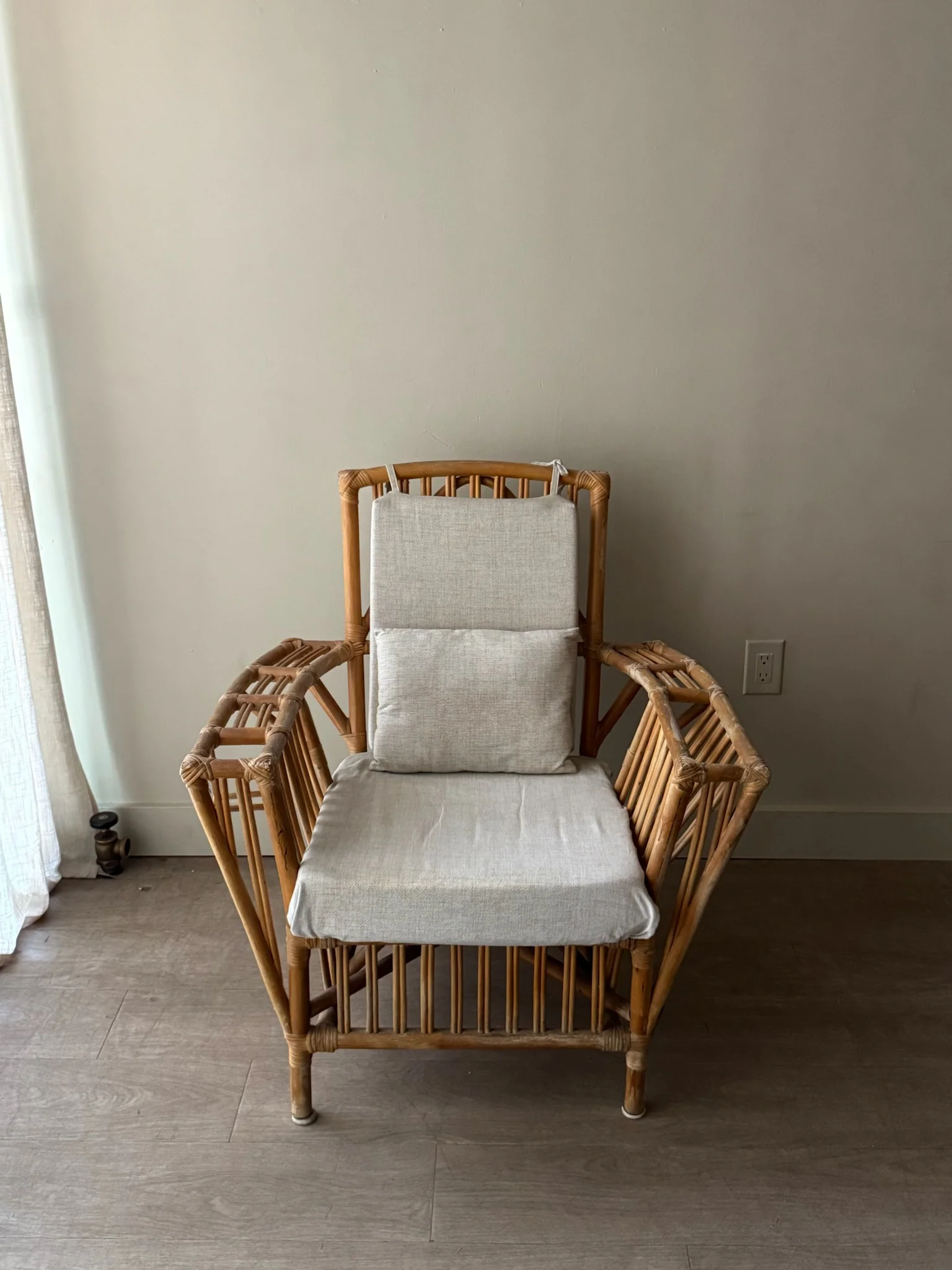 Bamboo arm chair - Image 2