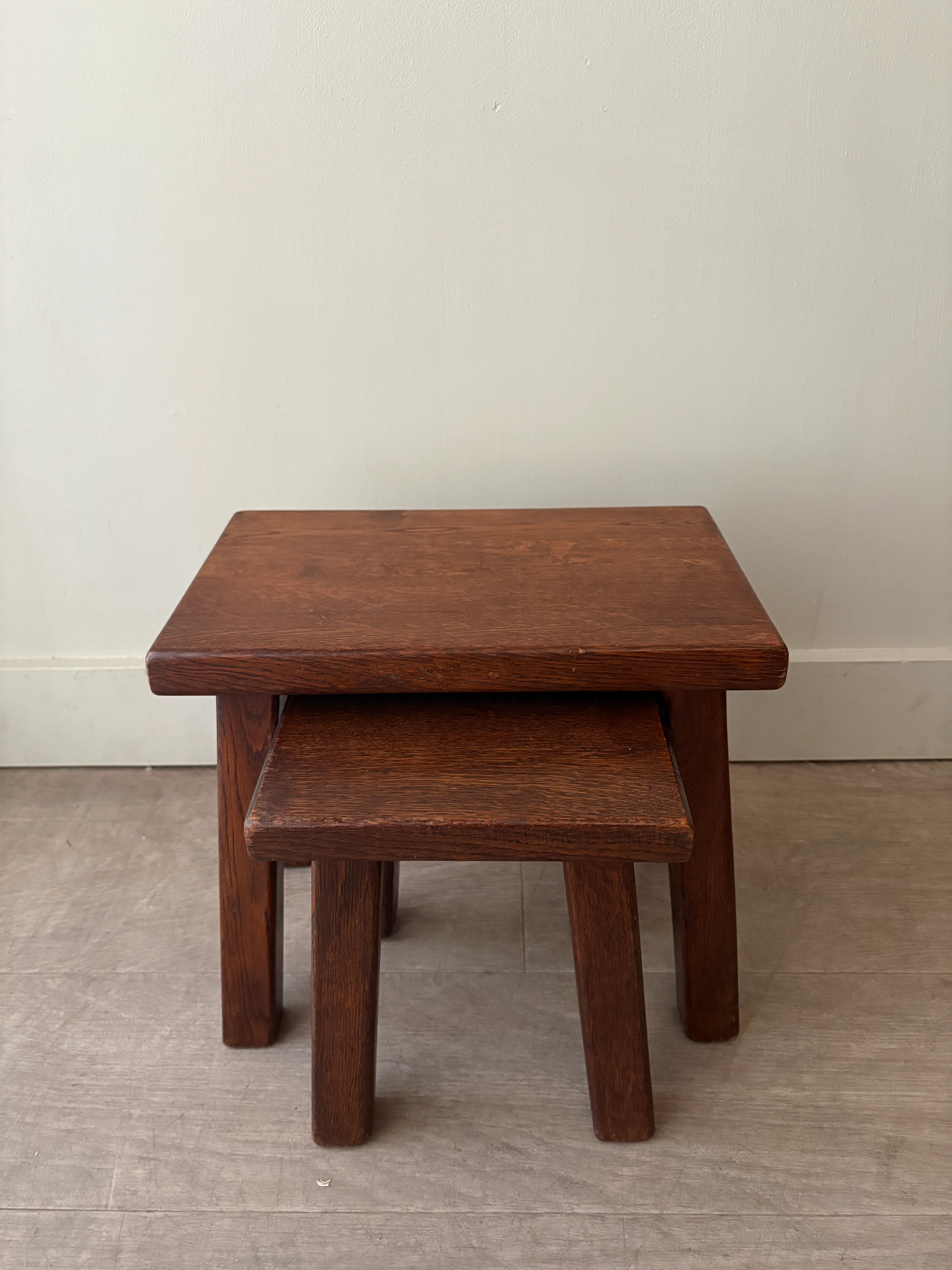 Belgian Brutalist oak nesting tables - Image 5