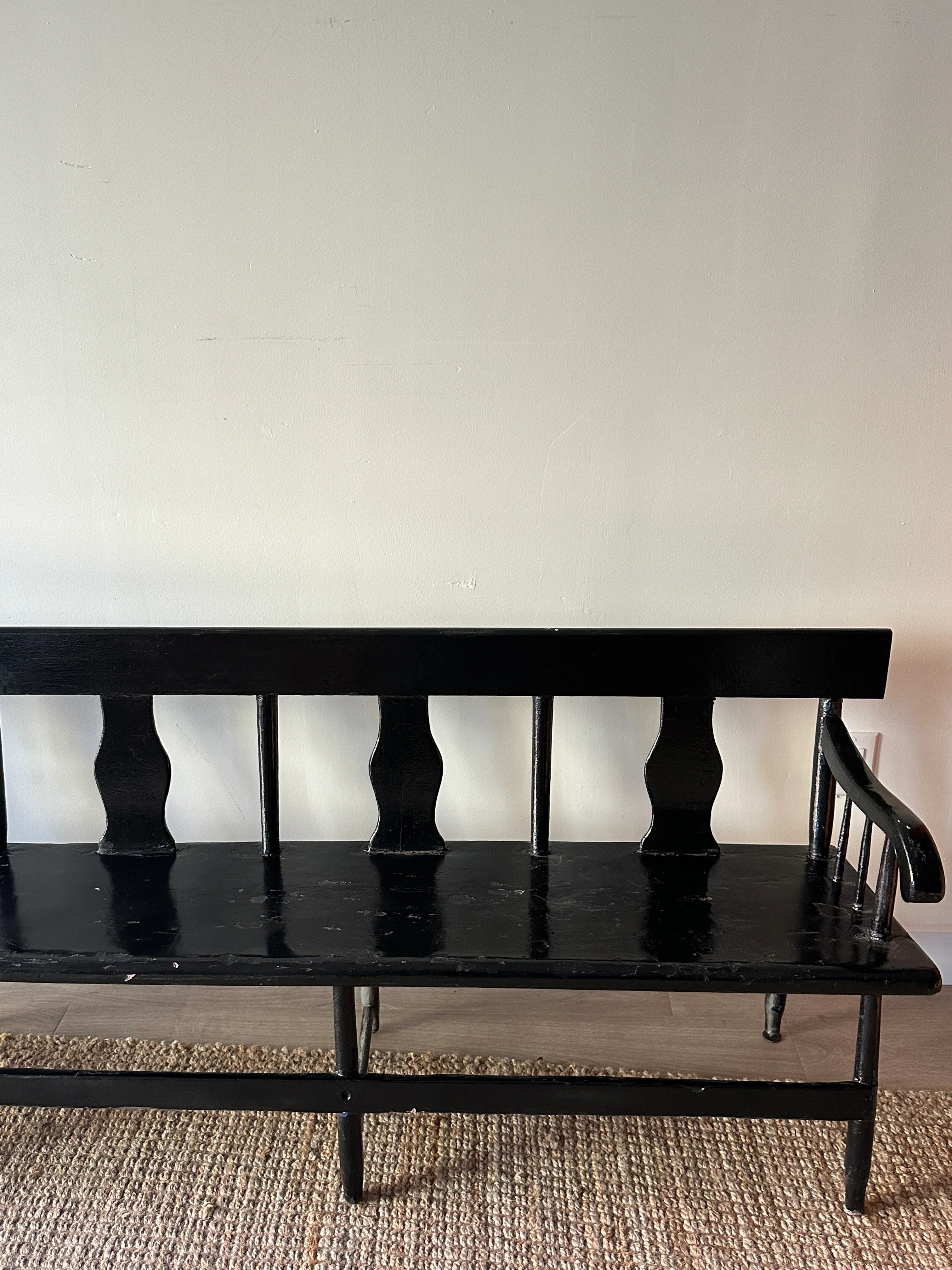 Black painted bench - Image 4