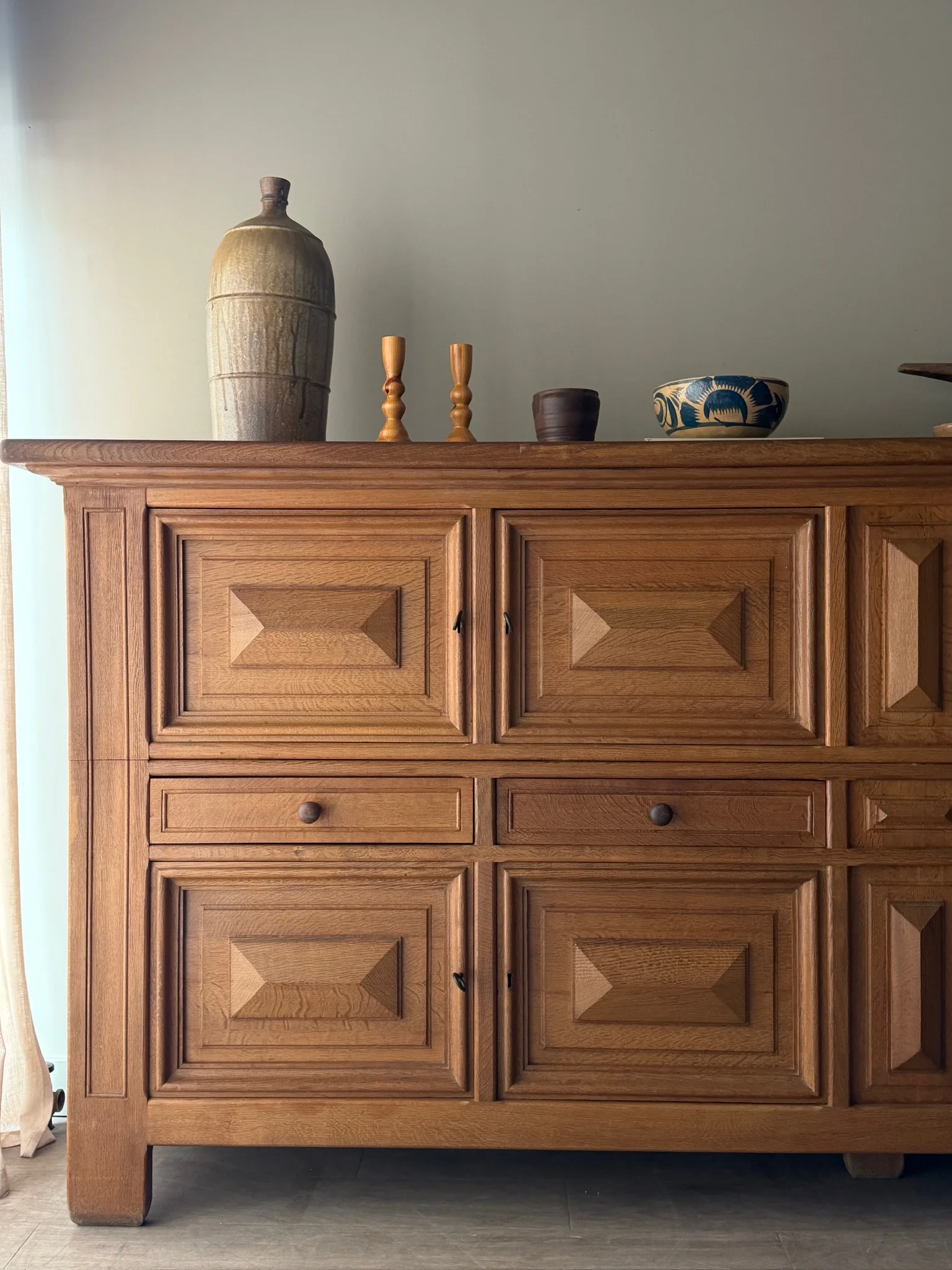Brutalist Dutch oak two piece sideboard - Image 9