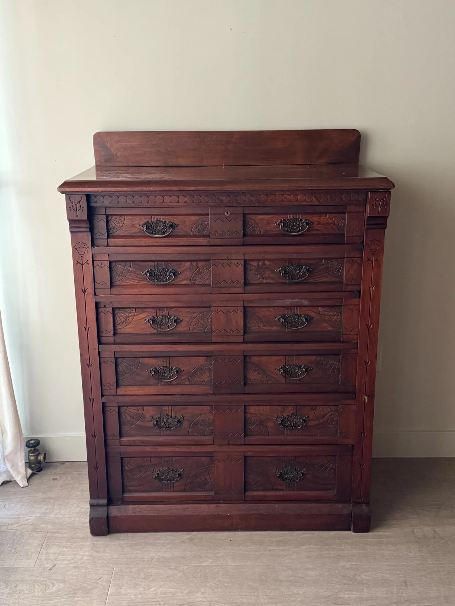 Carved Eastlake walnut dresser with side lock - Image 2