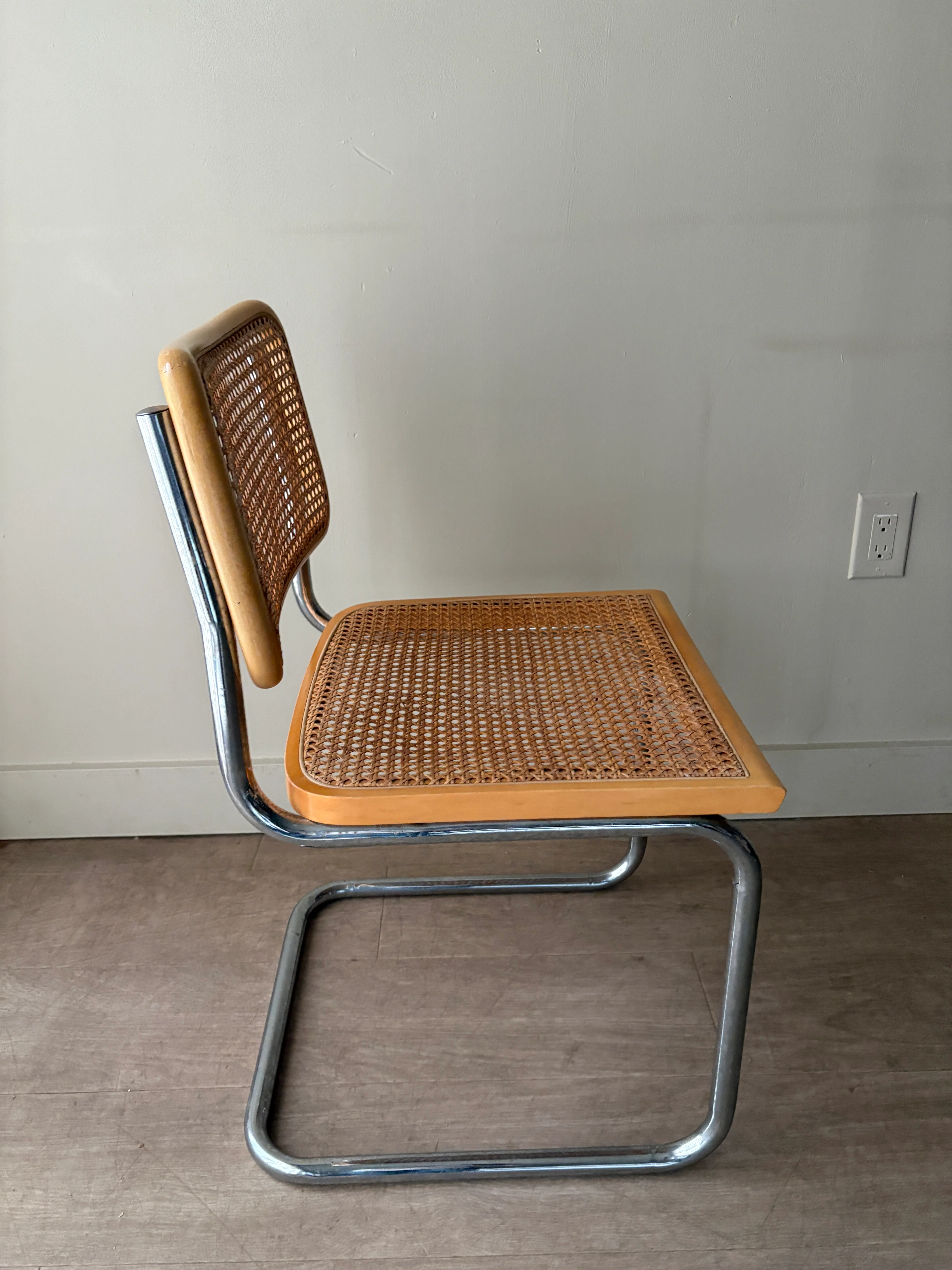 Cesca dining chair (stains) - Image 5