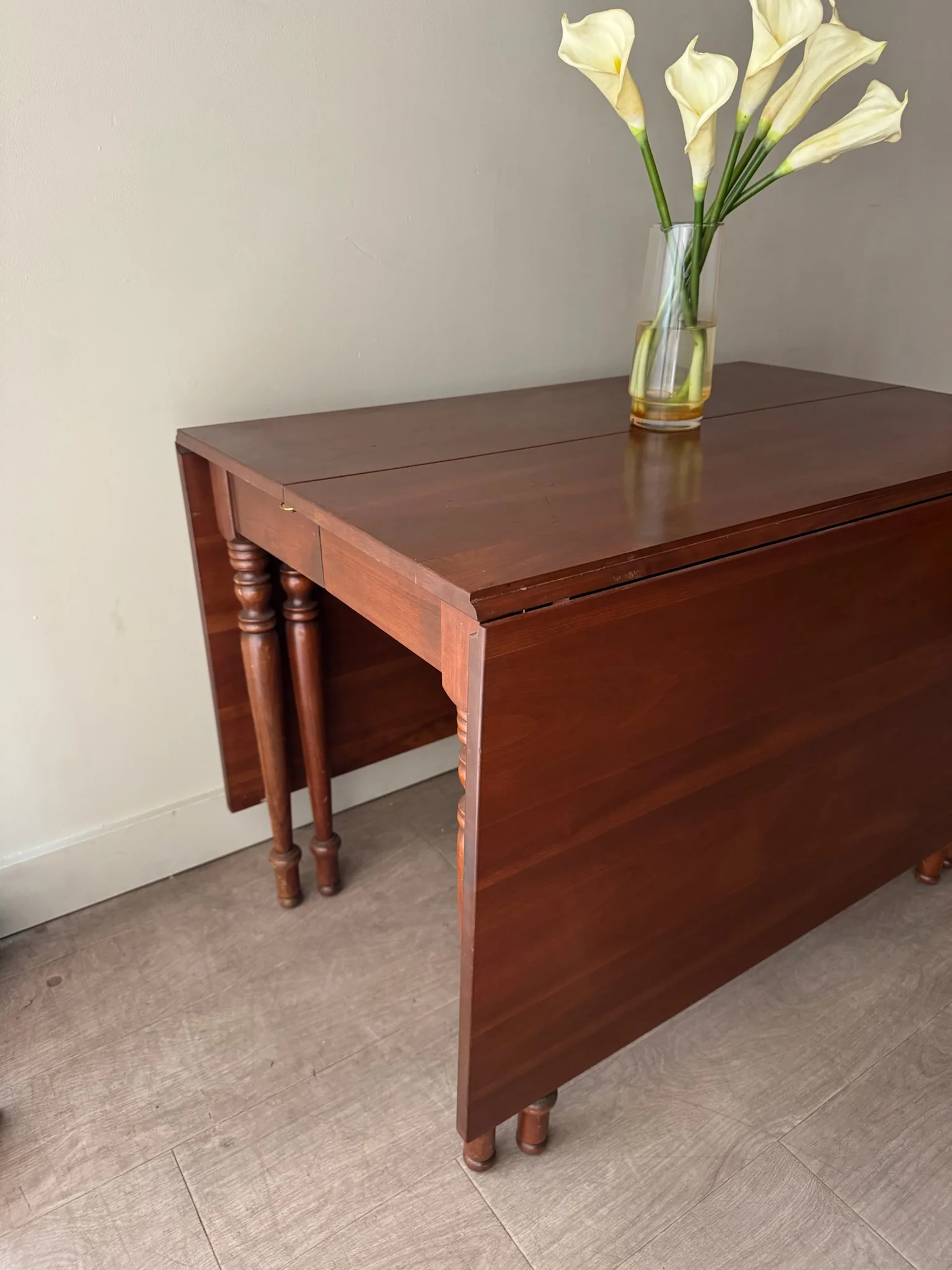 Cherry drop leaf - Image 3