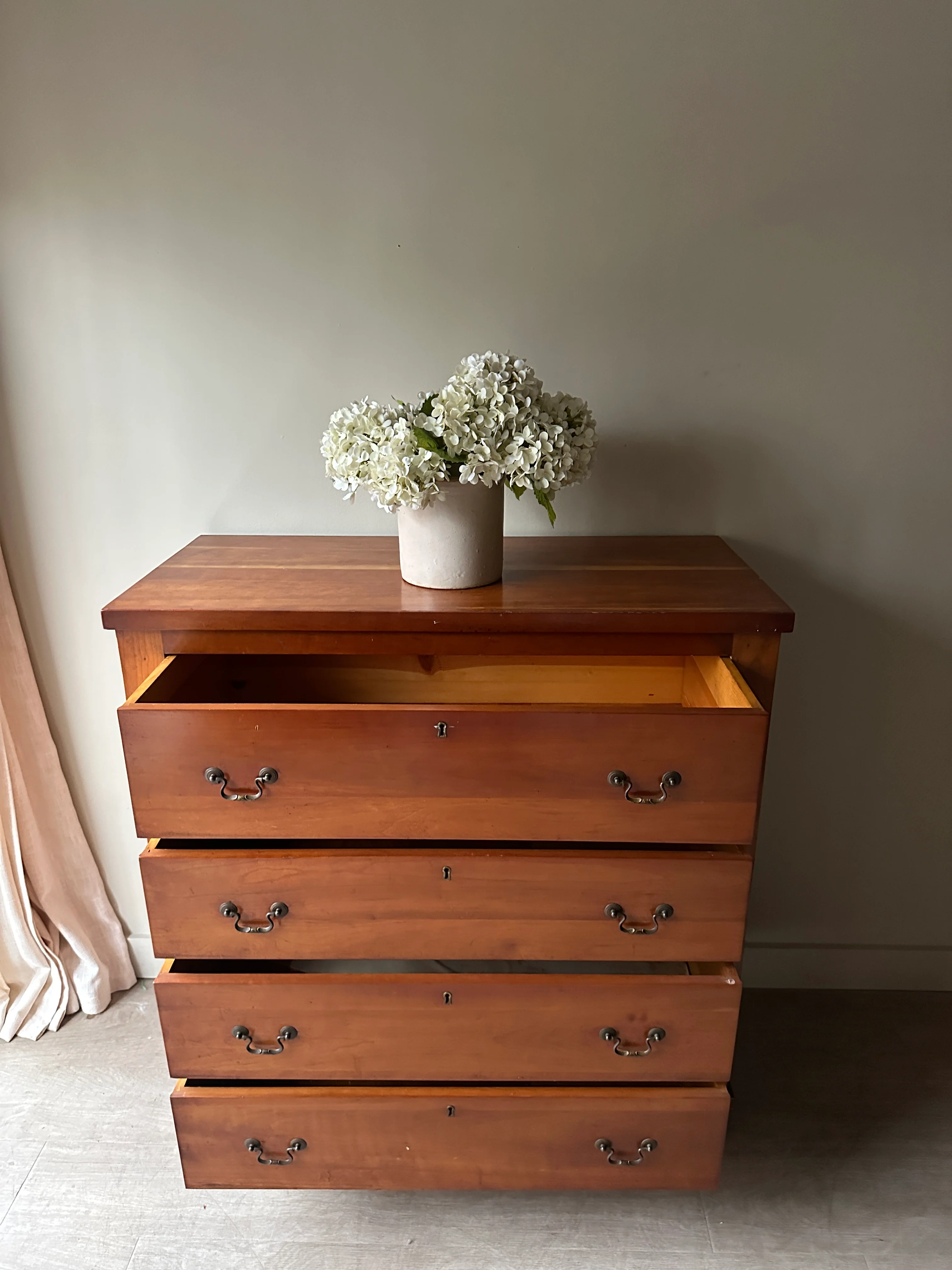 Cherry empire dresser - Image 4