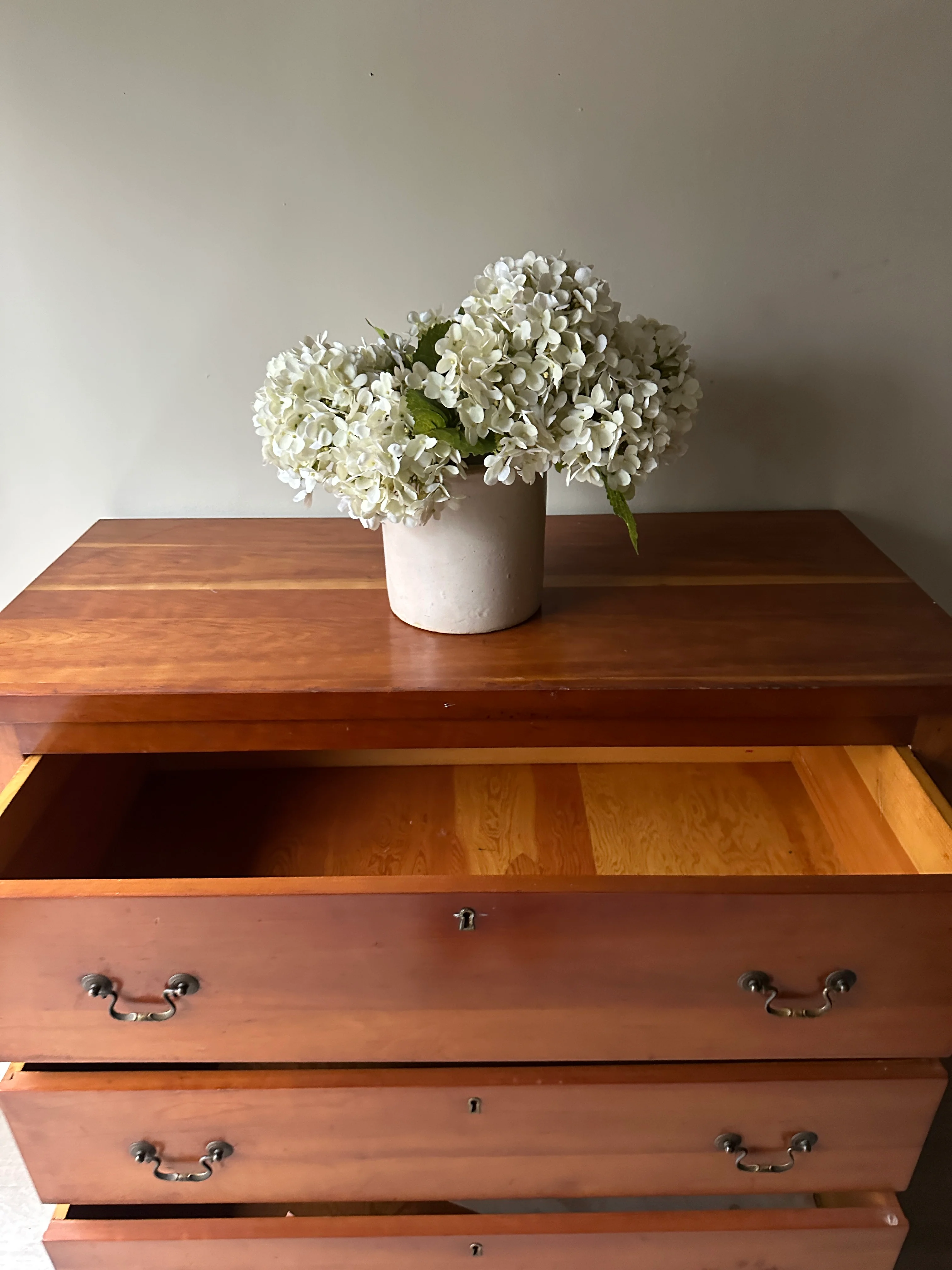Cherry empire dresser - Image 5