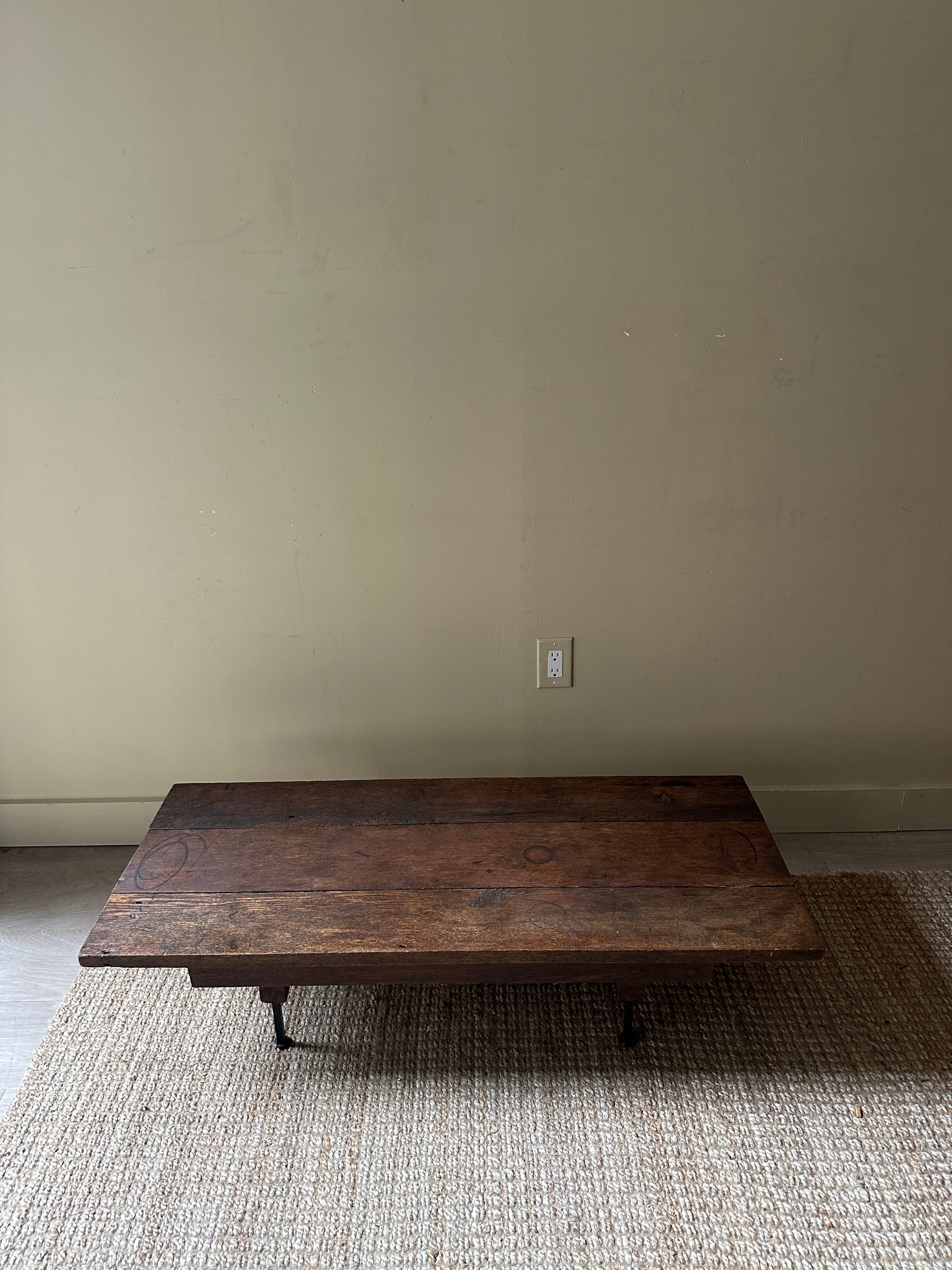 Pine coffee table - Image 4