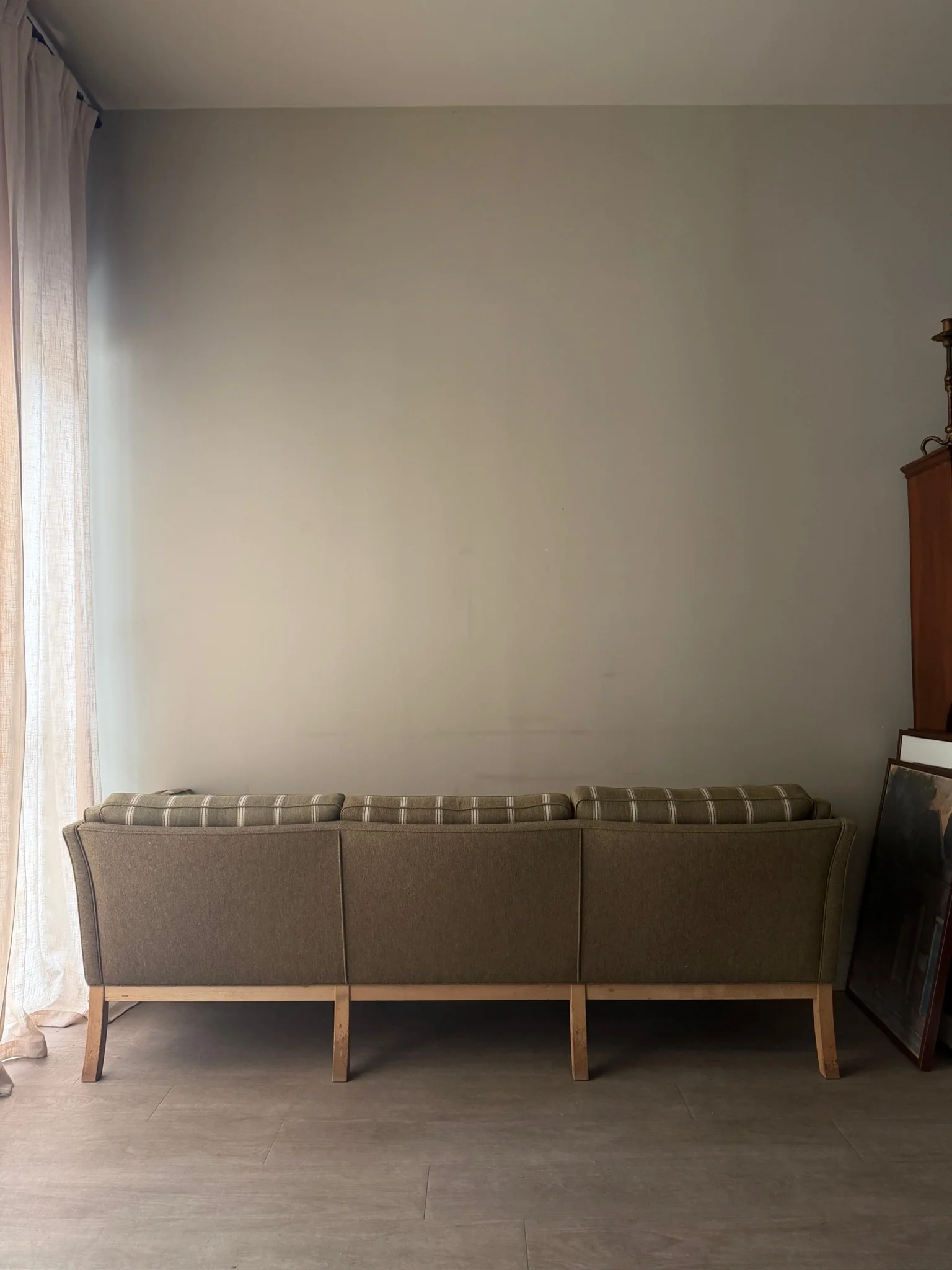 Danish green striped wool & oak sofa - Image 6