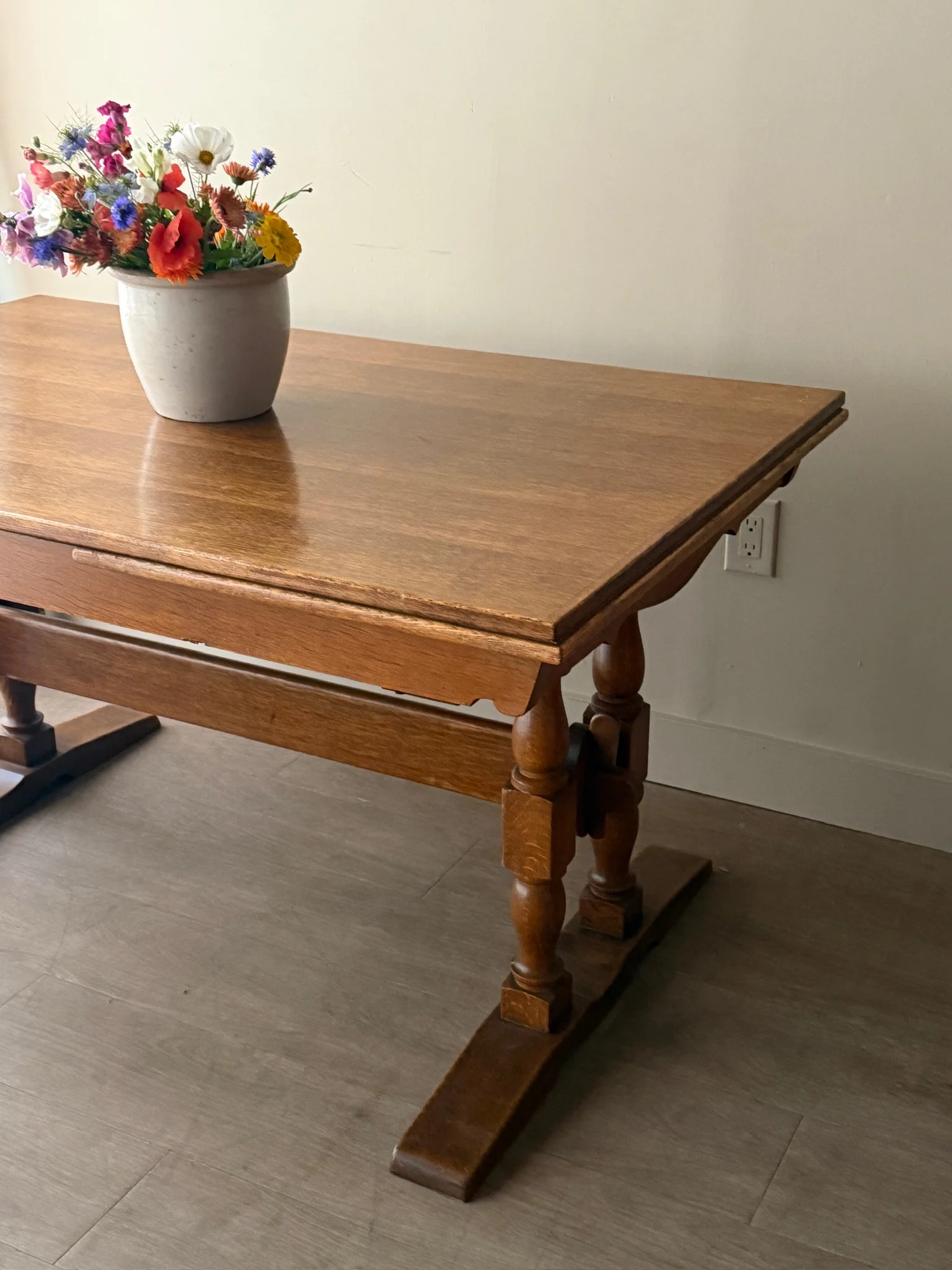 Danish oak extending dining table - Image 3