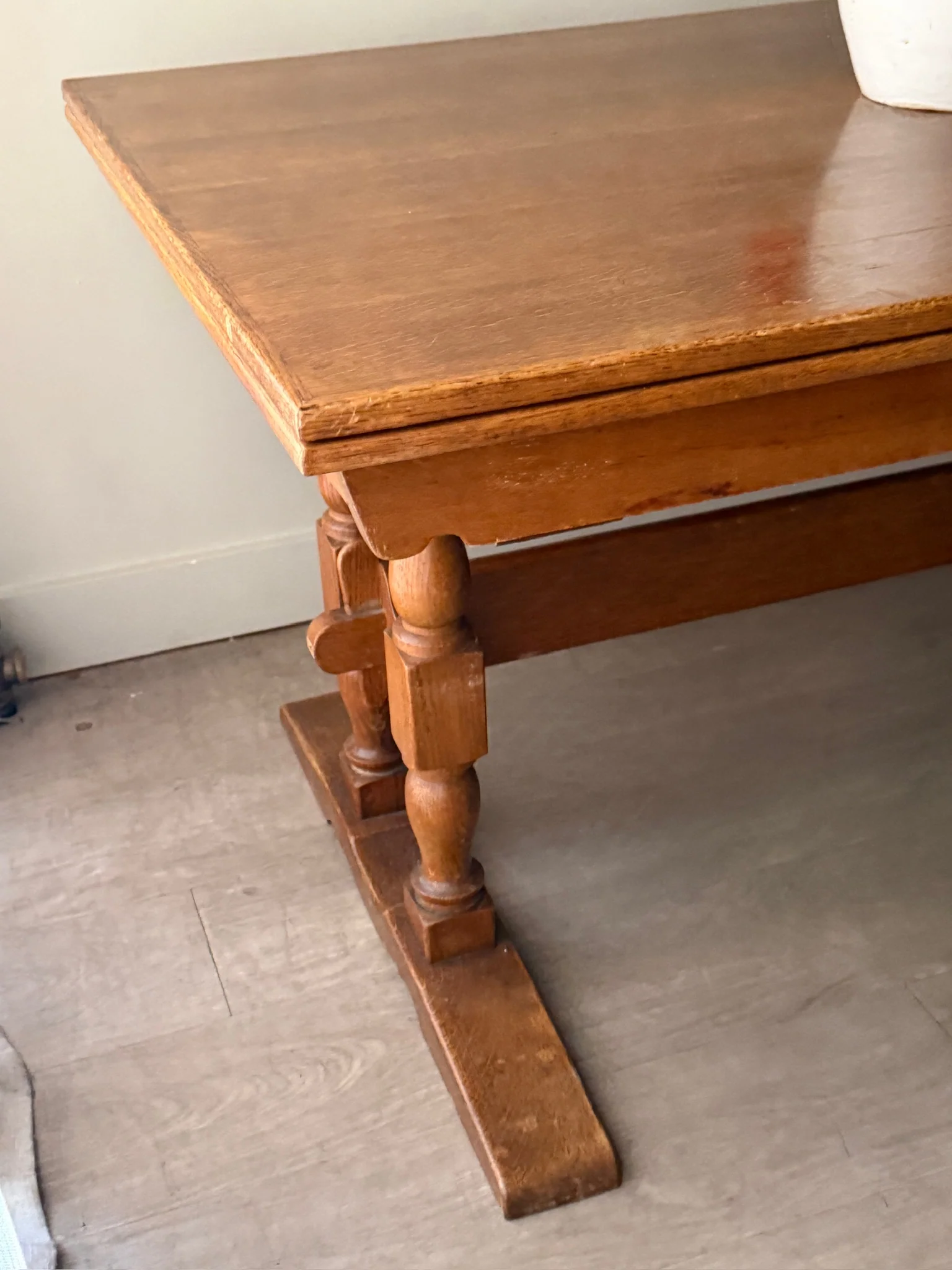 Danish oak extending dining table - Image 4