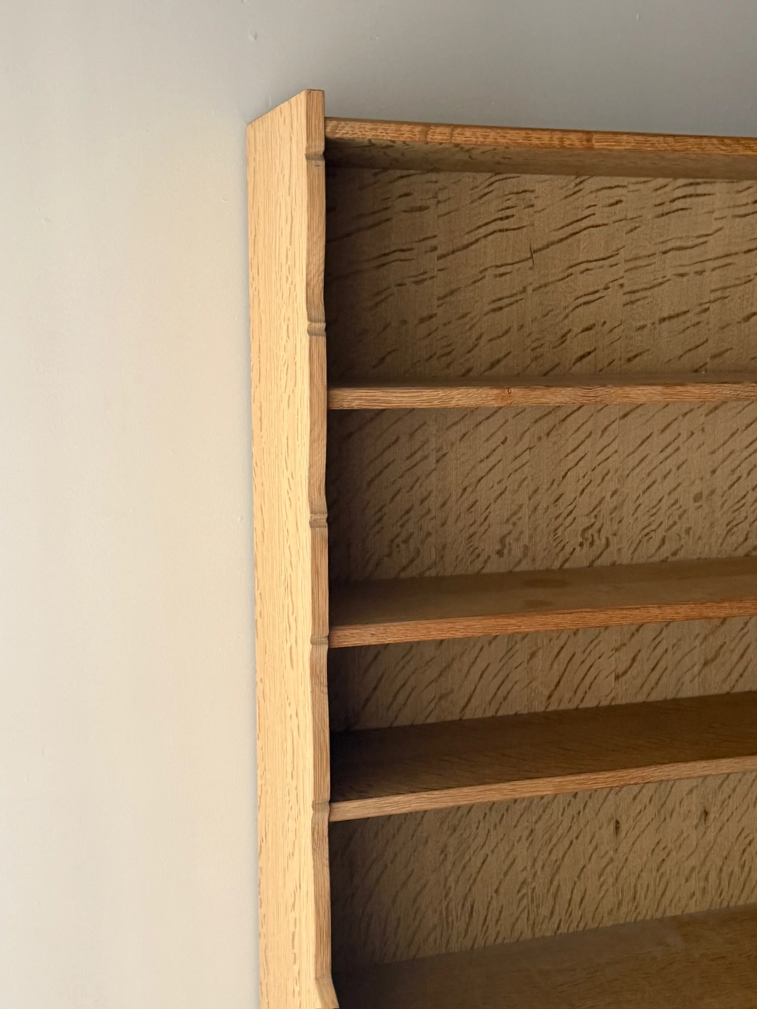 Danish oak secretary hutch - Image 2