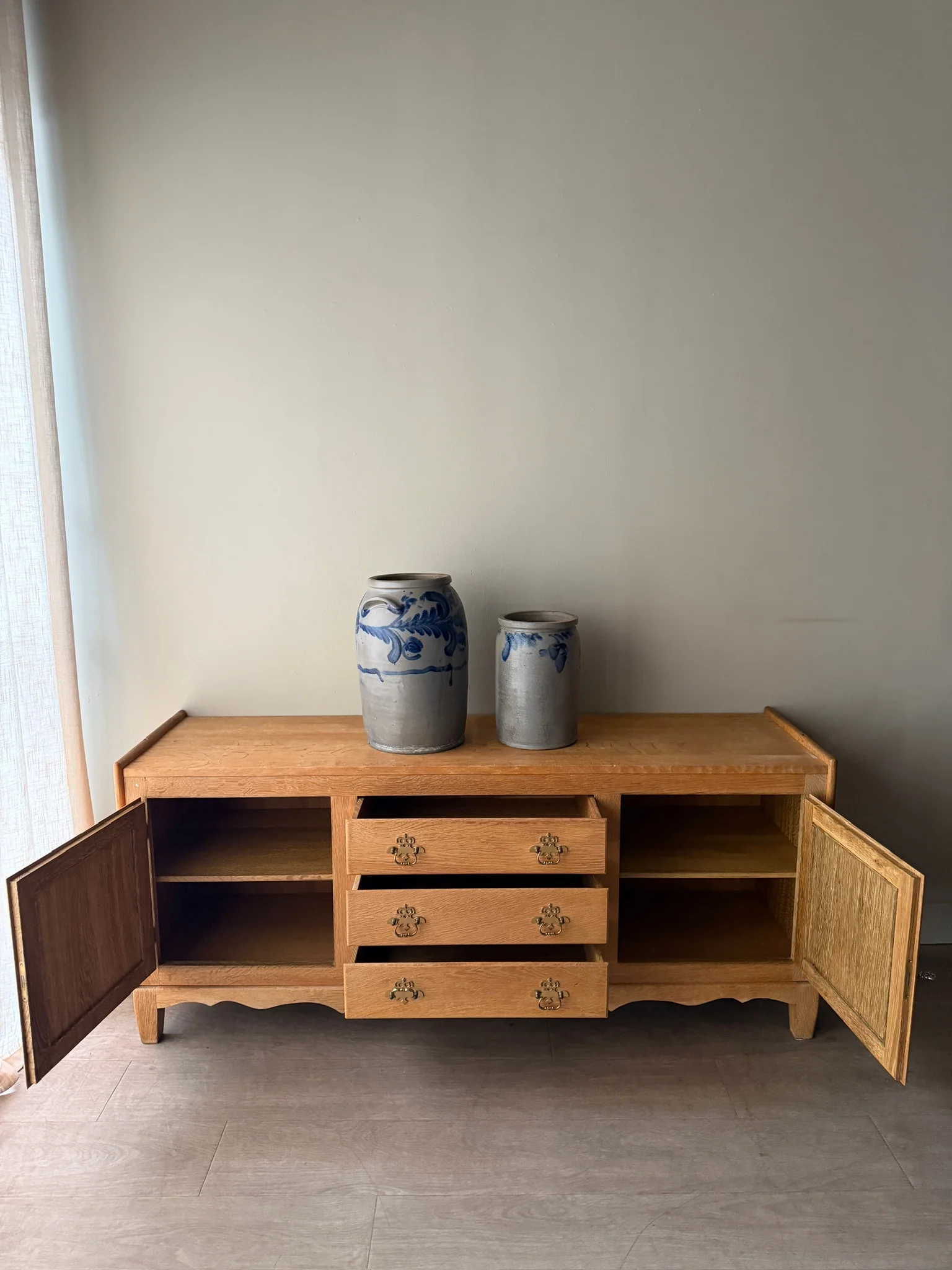 Danish oak sideboard - Image 5