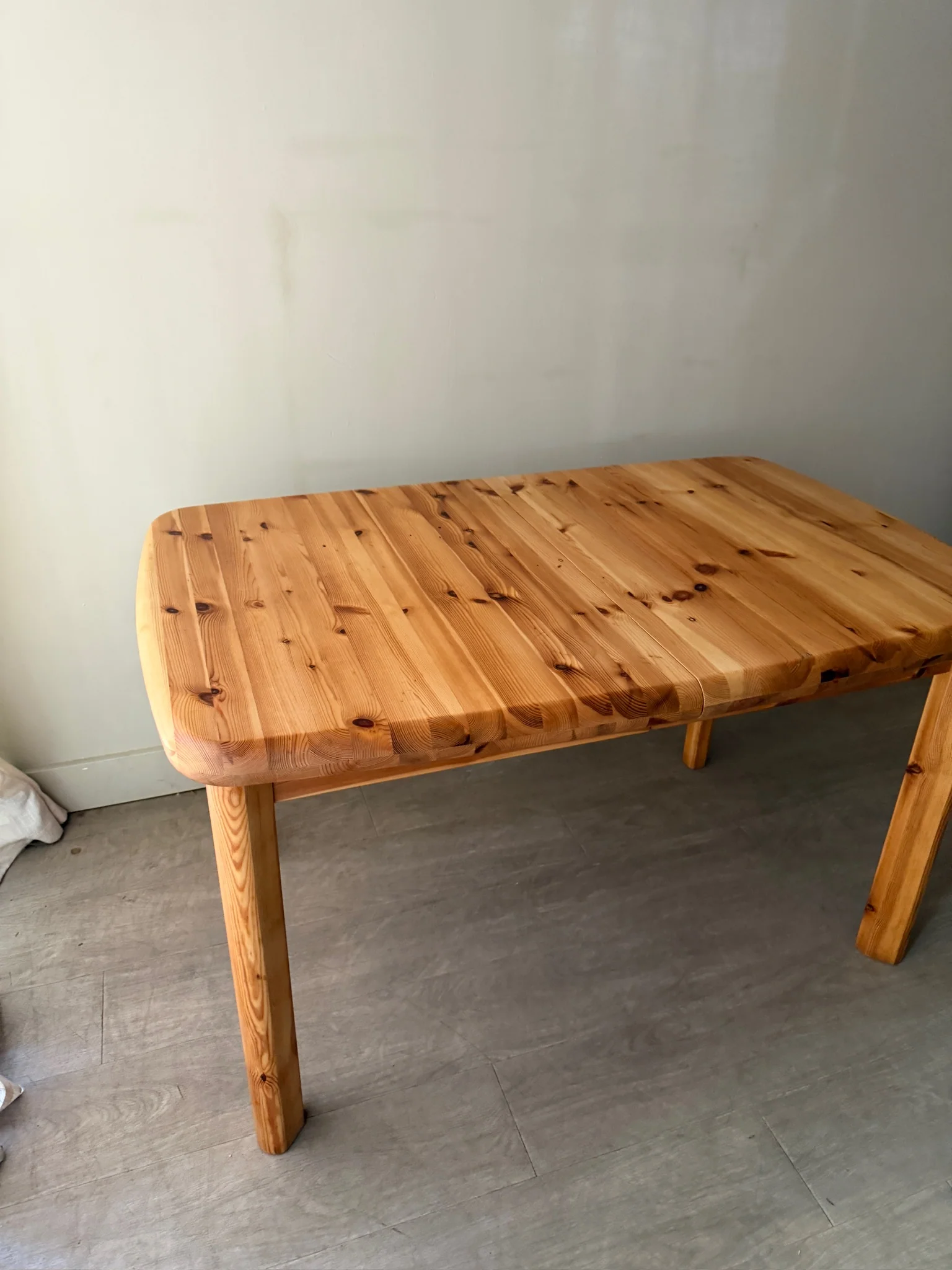 Danish pine dining table - Image 3