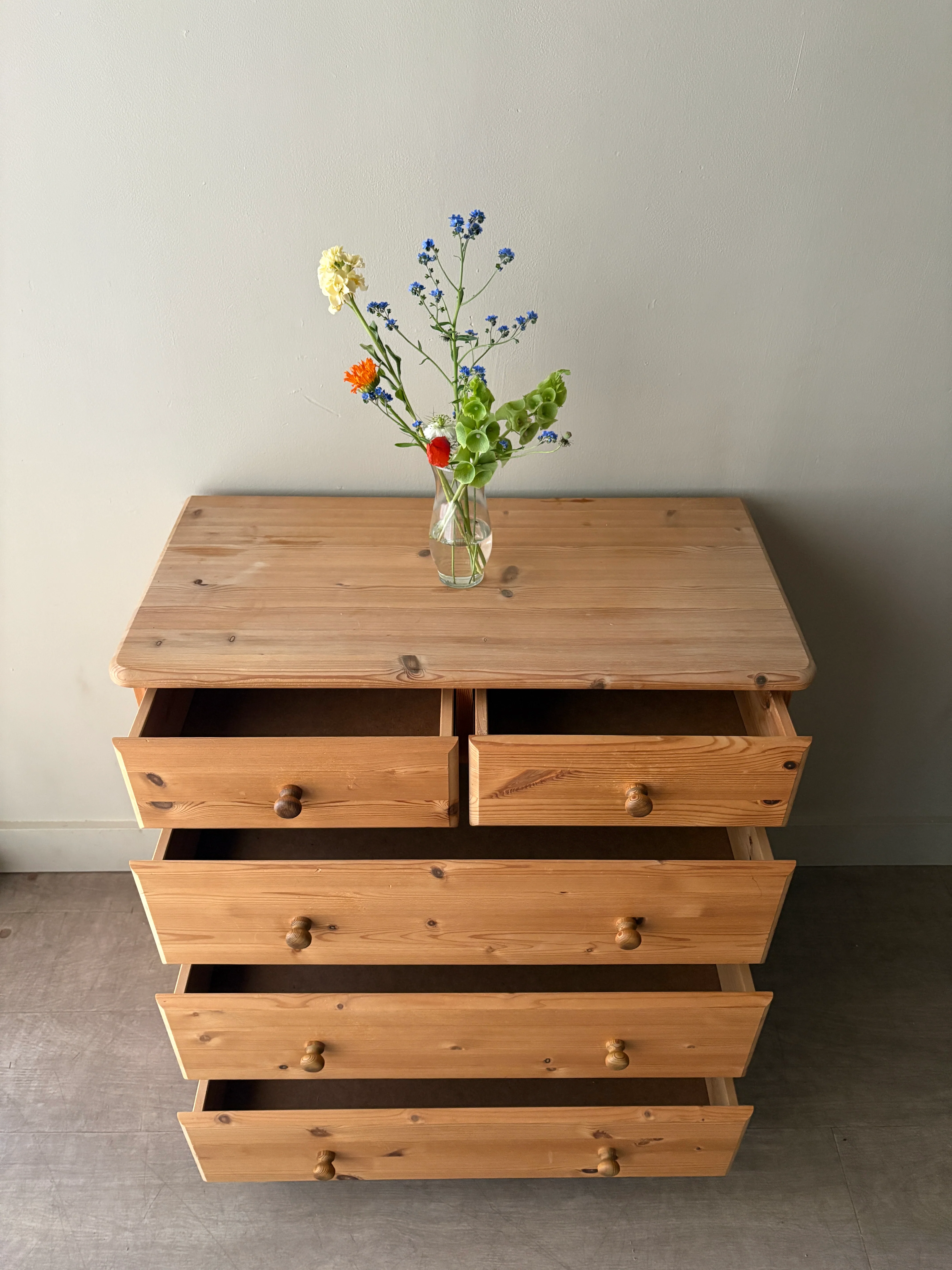 Danish pine dresser - Image 5