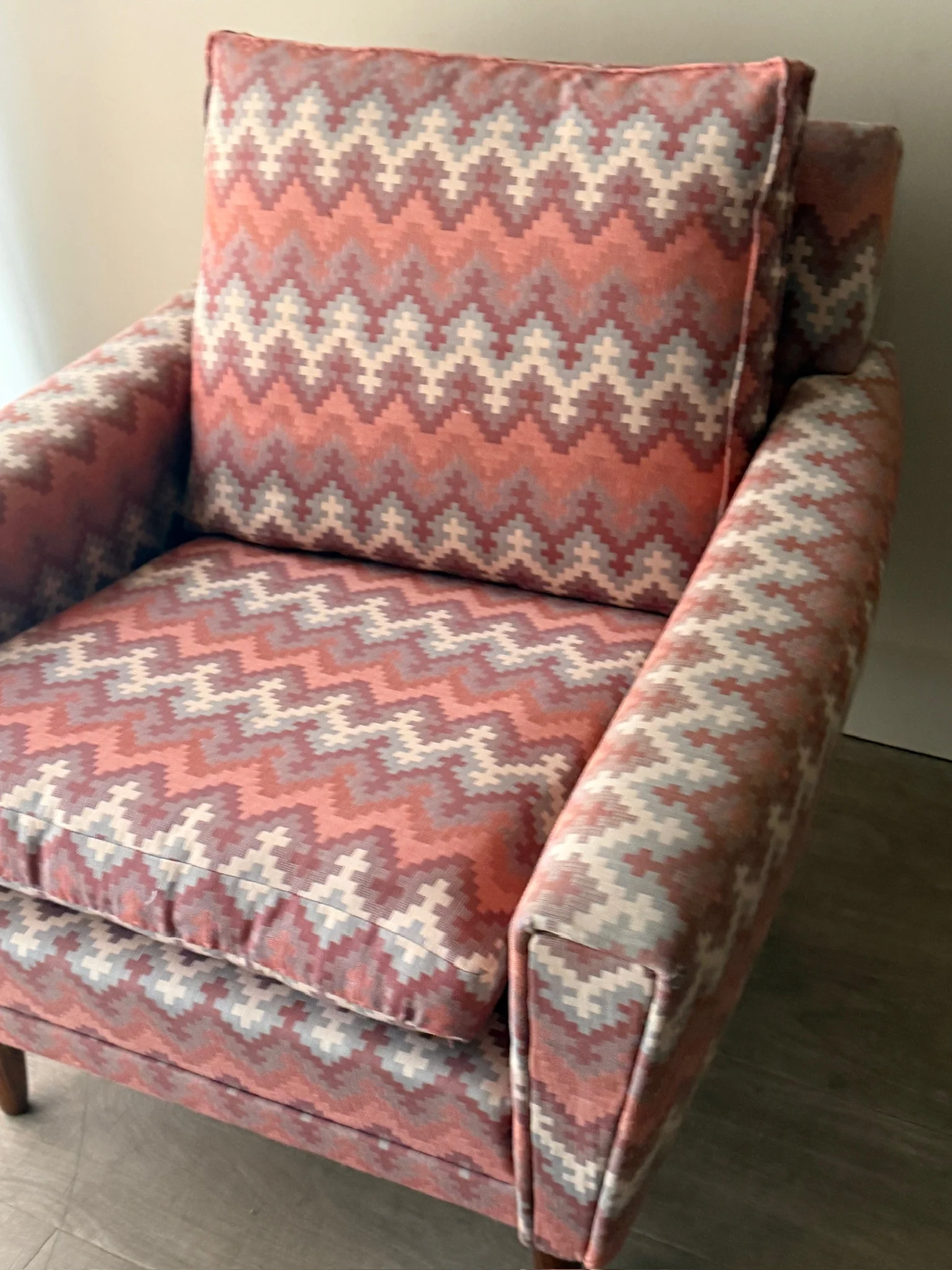 Danish pink patterned lounge chair - Image 3
