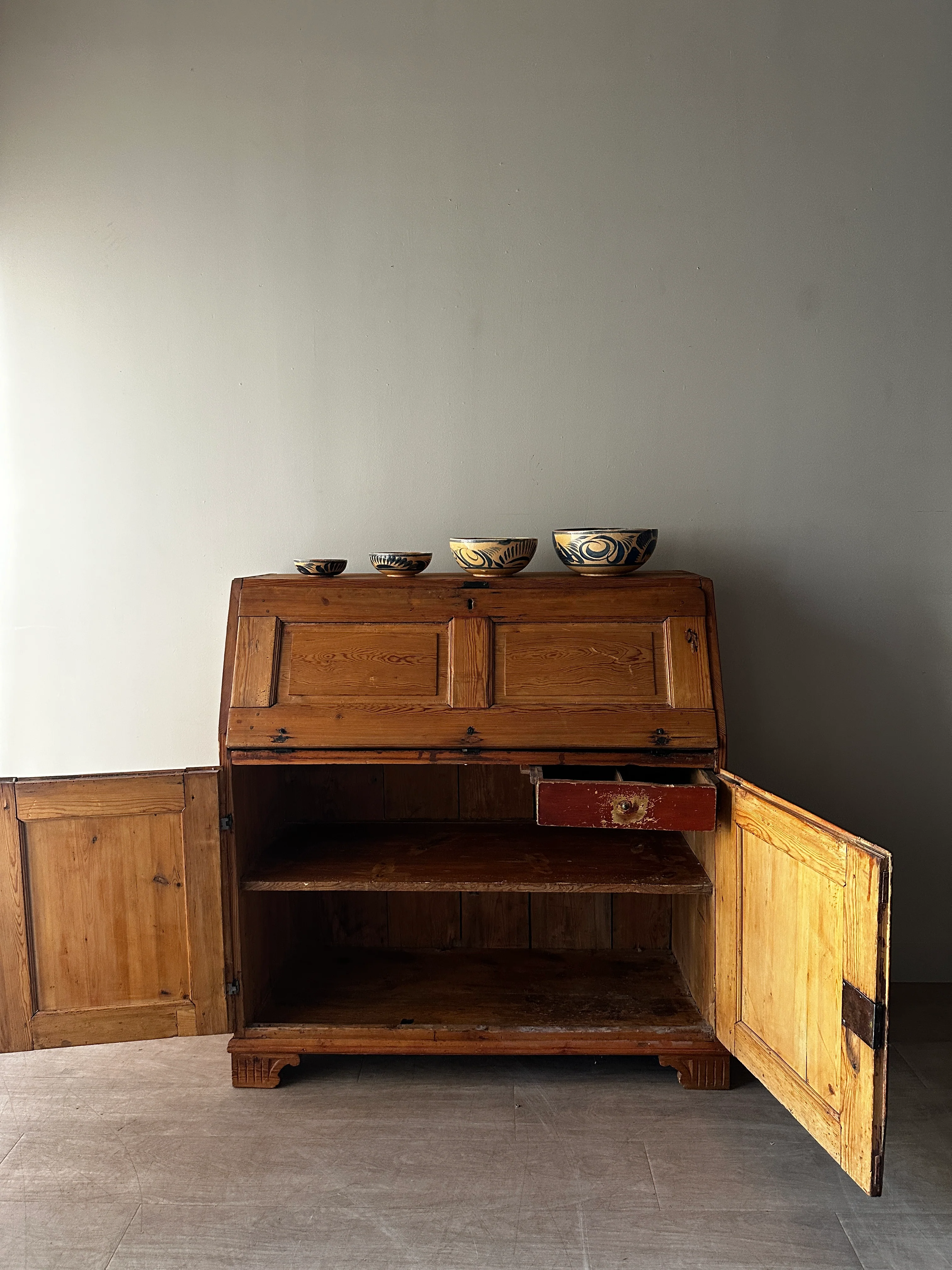 Danish secretary cabinet - Image 5