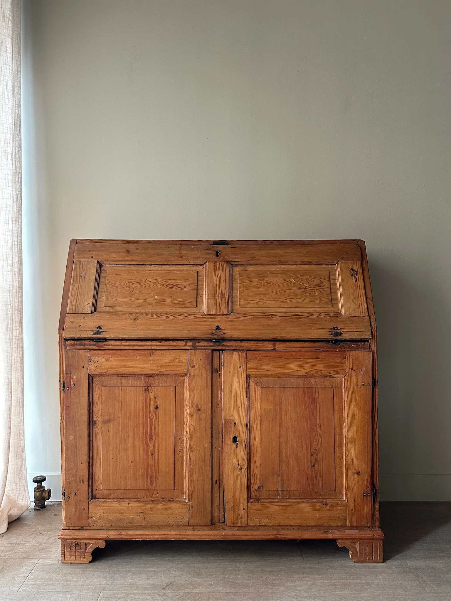 Danish secretary cabinet - Image 7