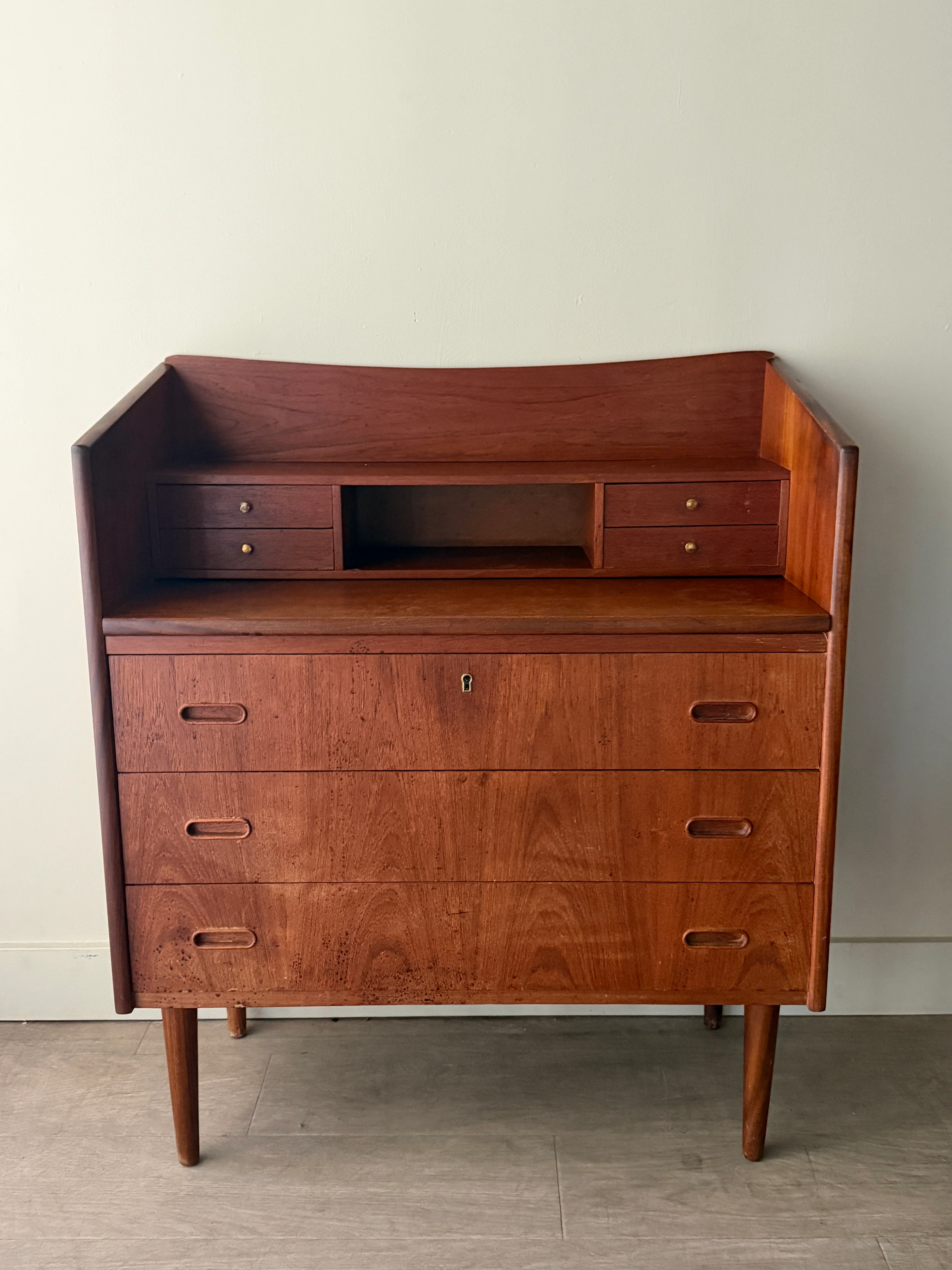 Danish teak secretary dresser - Image 2