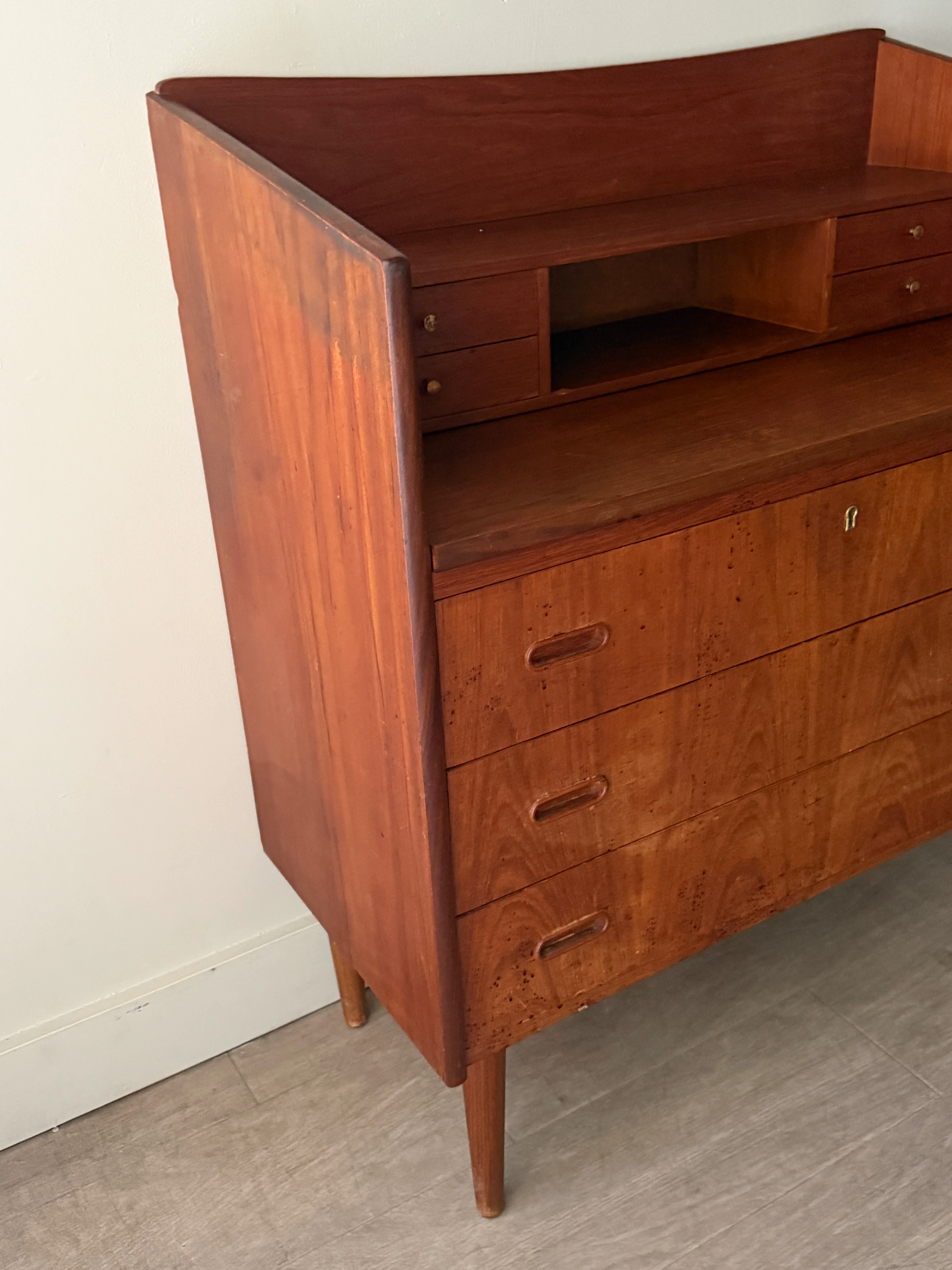 Danish teak secretary dresser - Image 3
