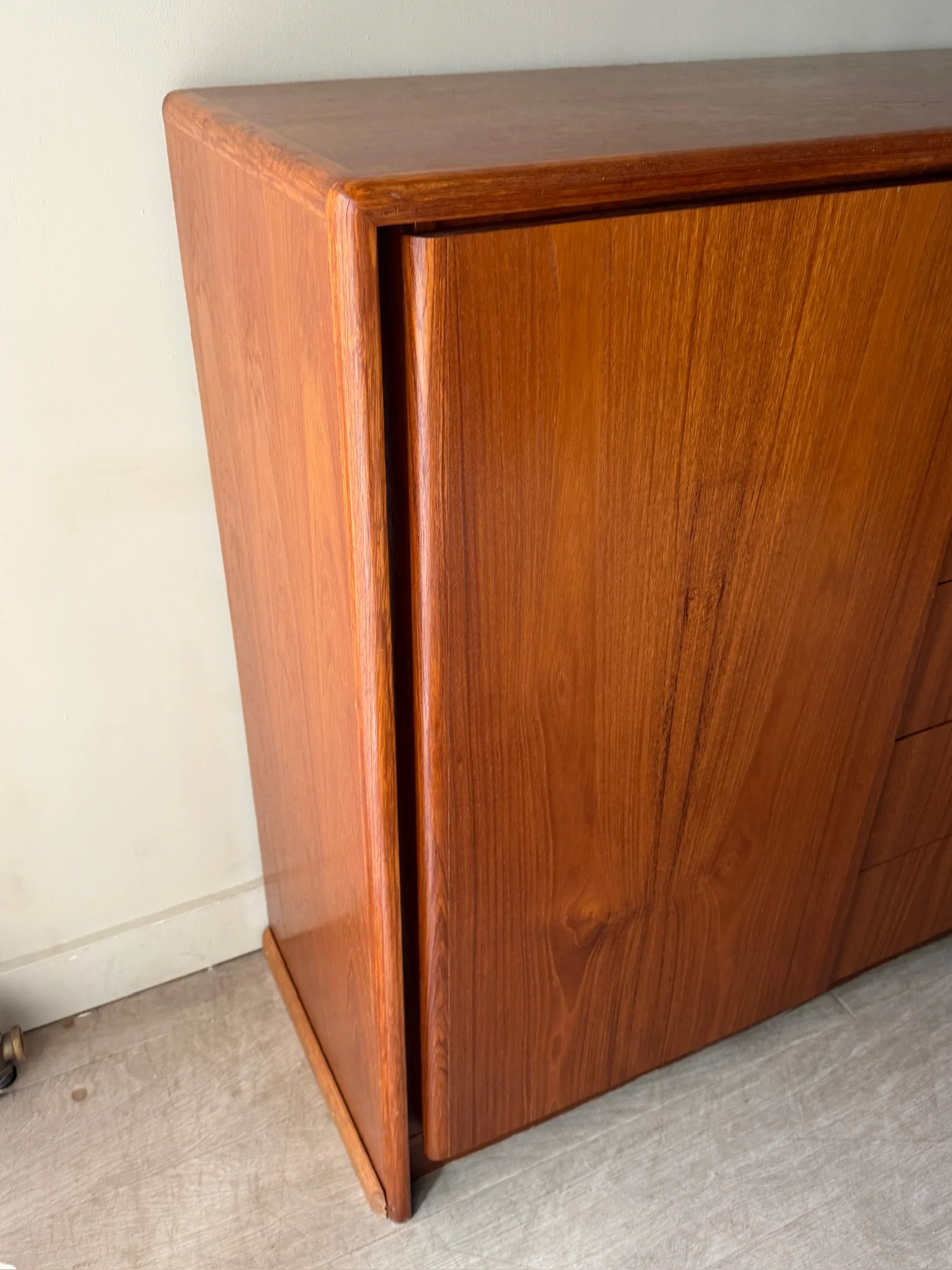 Danish teak side by side - Image 2