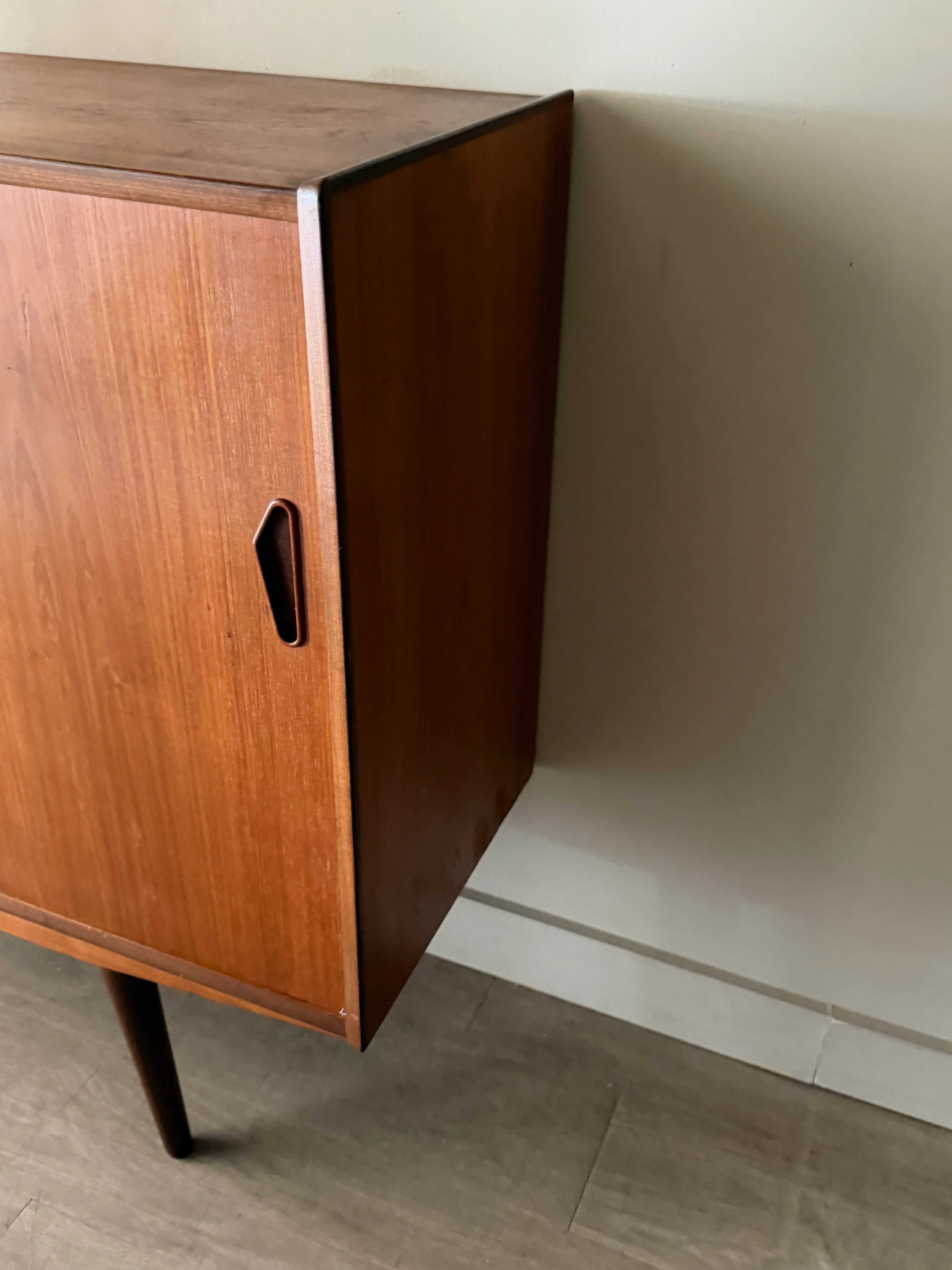 Danish teak sideboard with drop down bar - Image 3