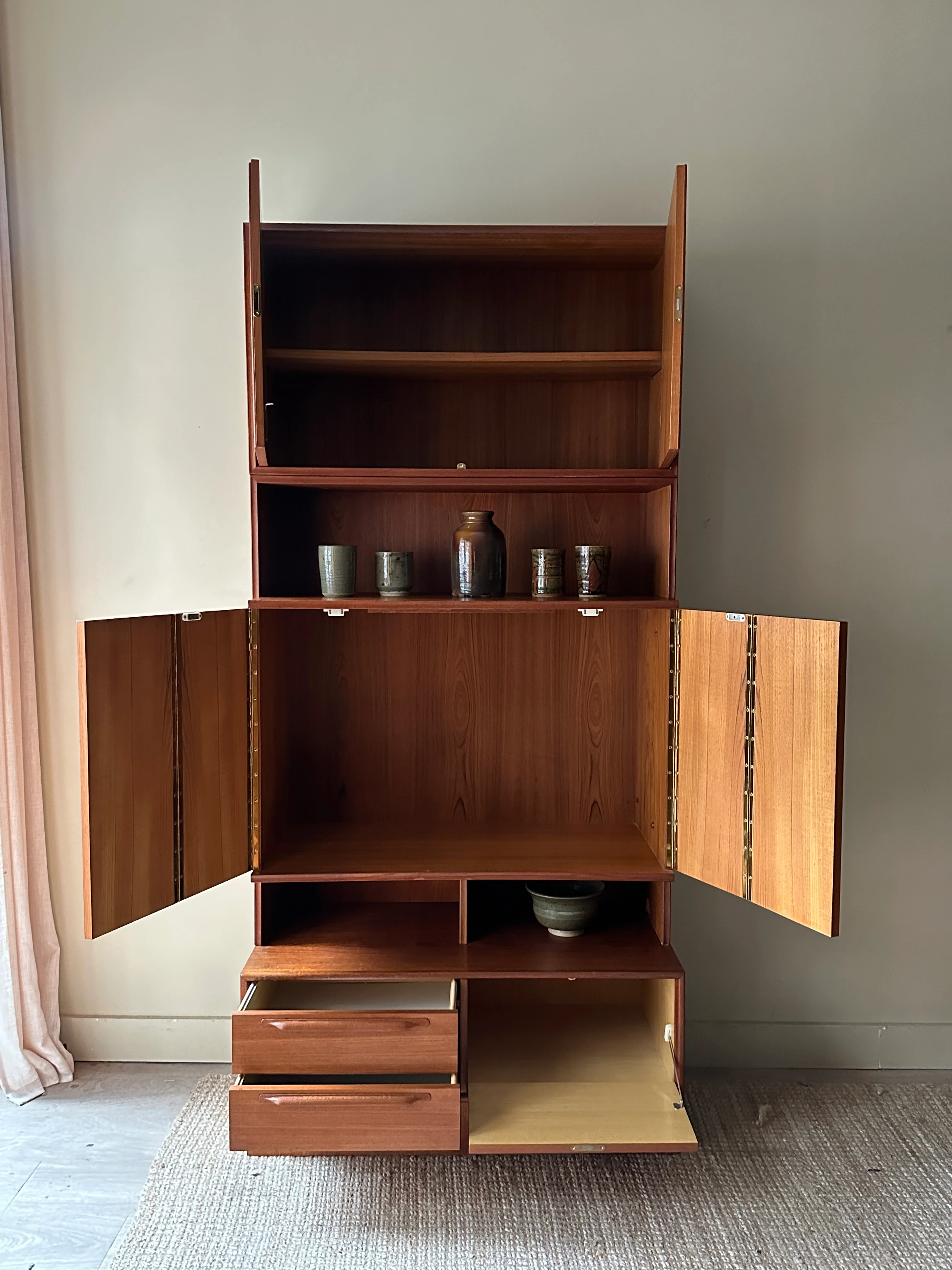 Danish teak three piece hutch - Image 5