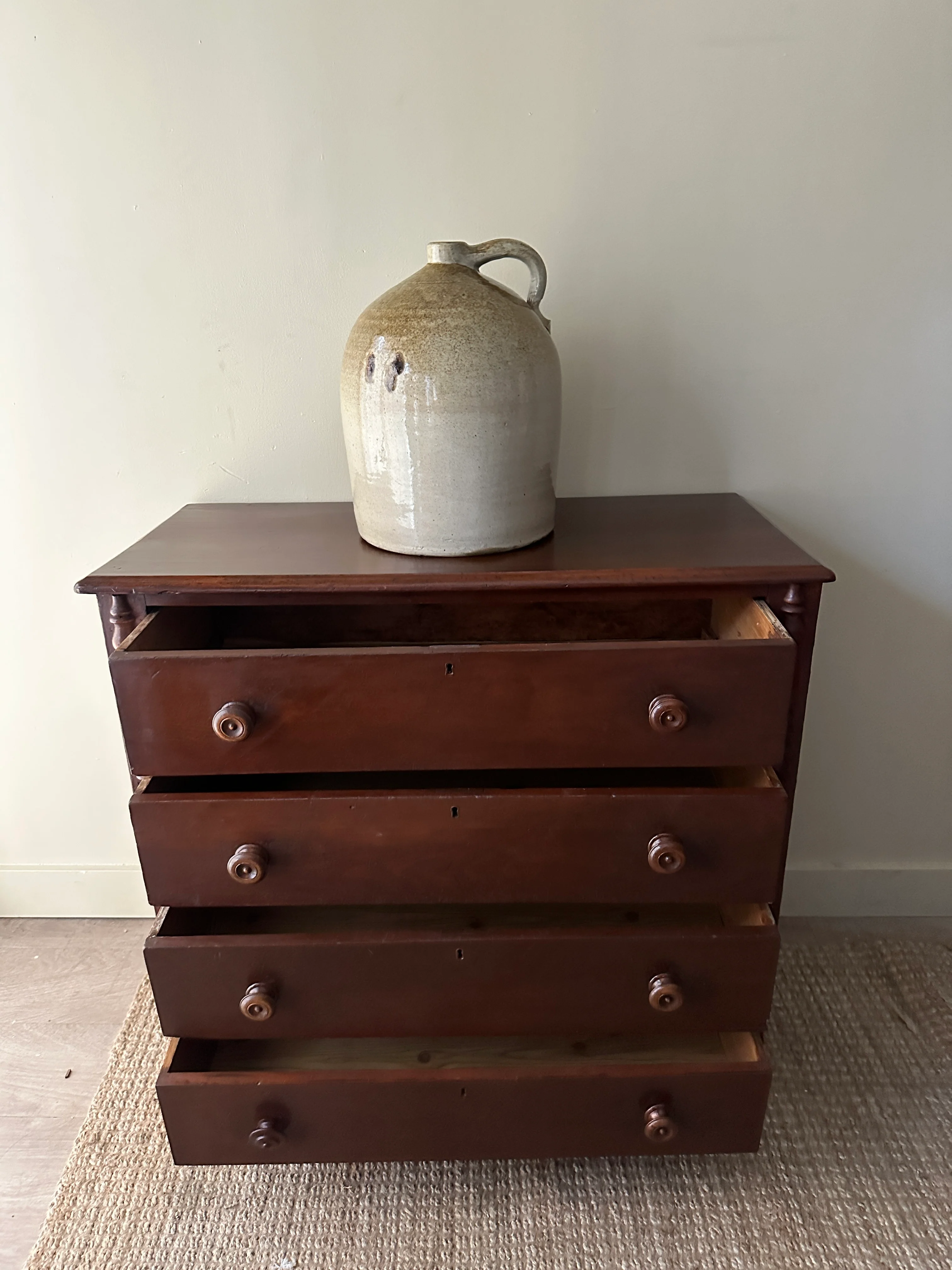 Dark pine dresser - Image 5