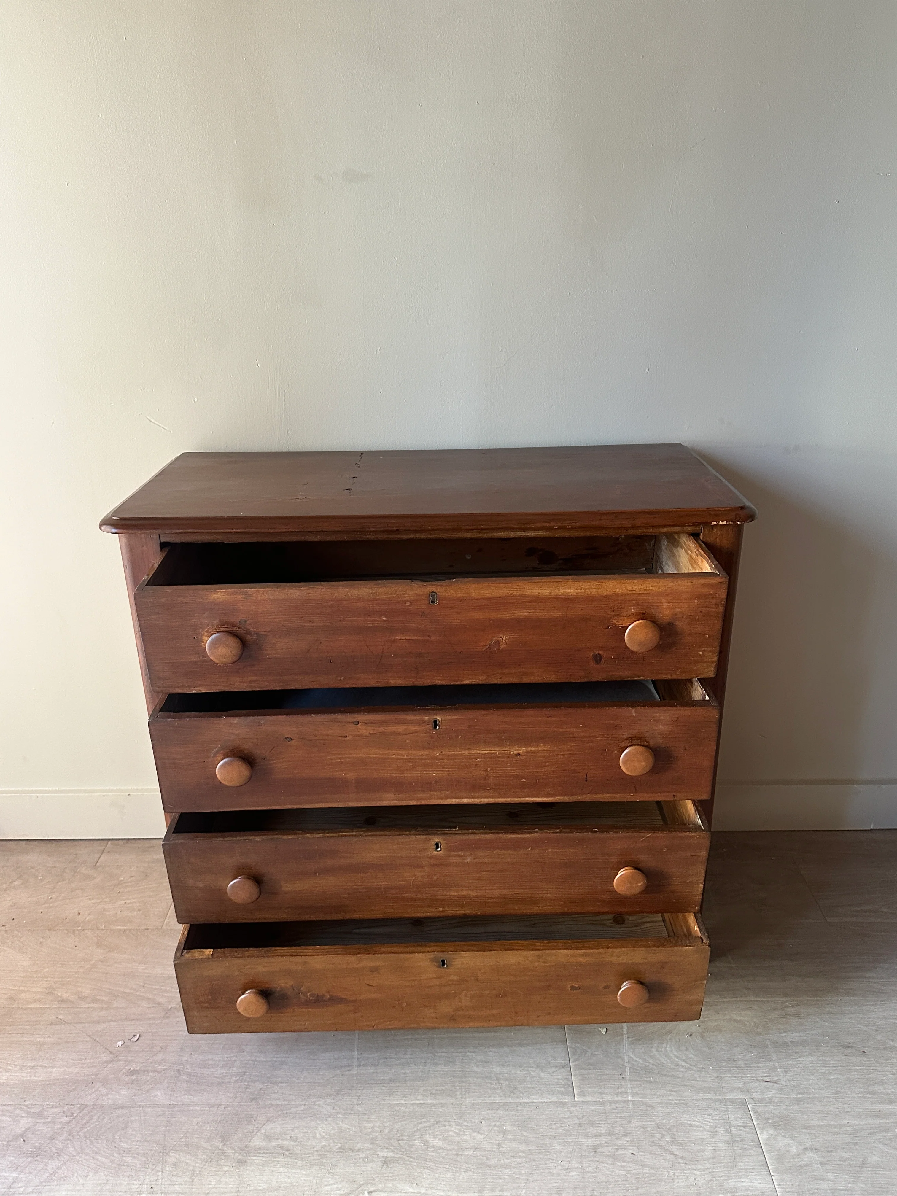 Dark pine dresser - Image 5