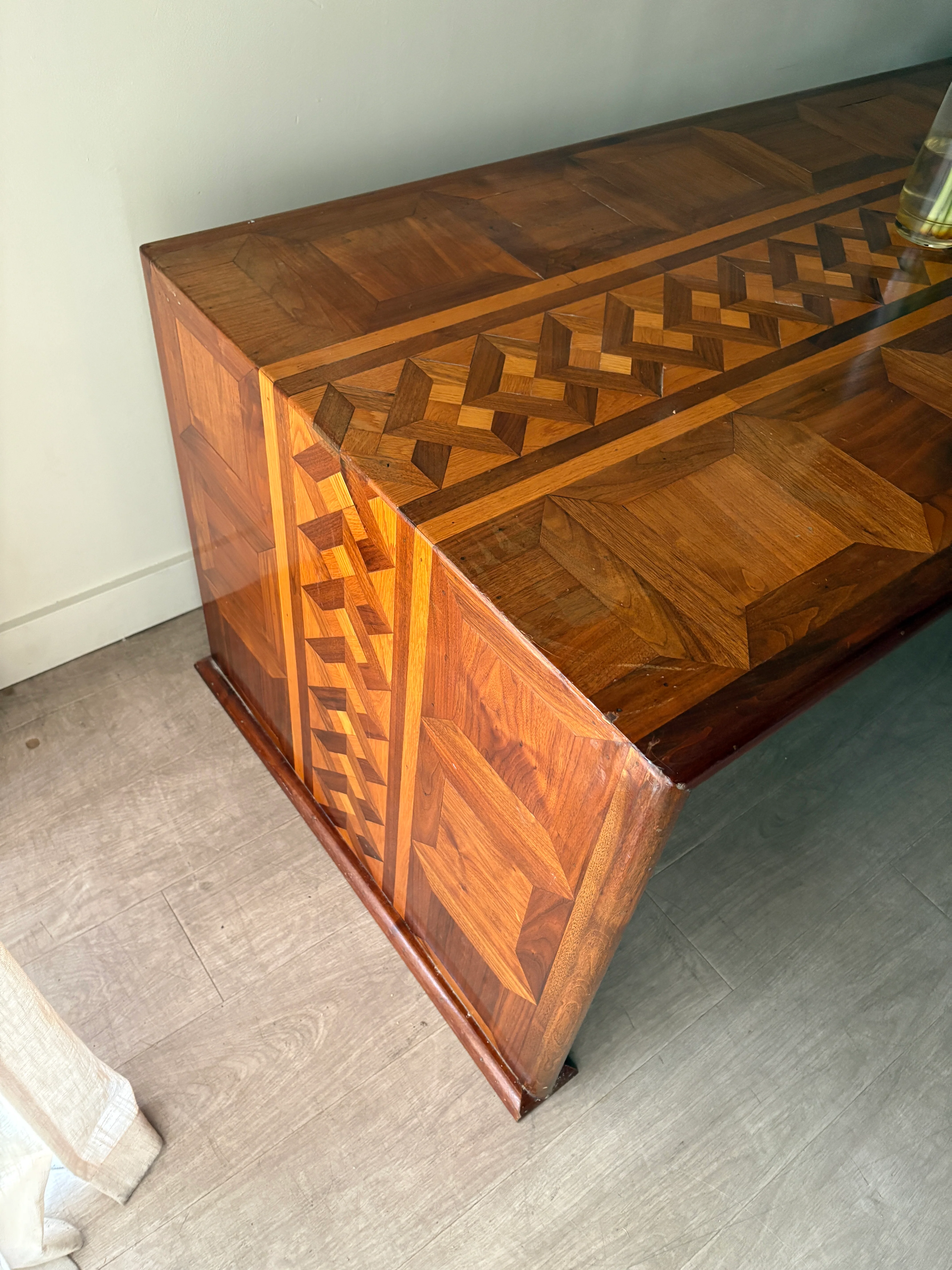 Deco inlaid walnut library table - Image 4