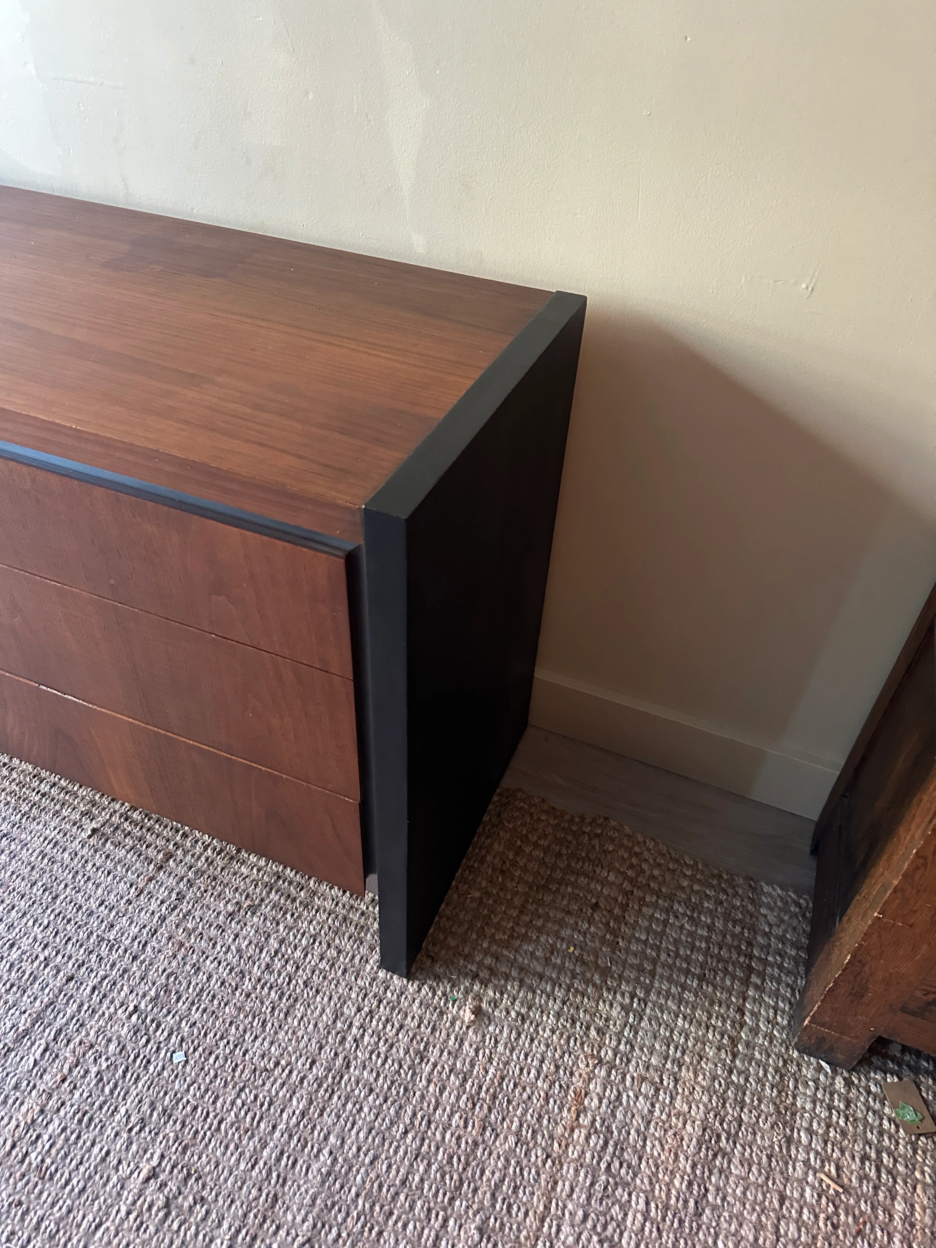Dillingham walnut dresser - Image 4