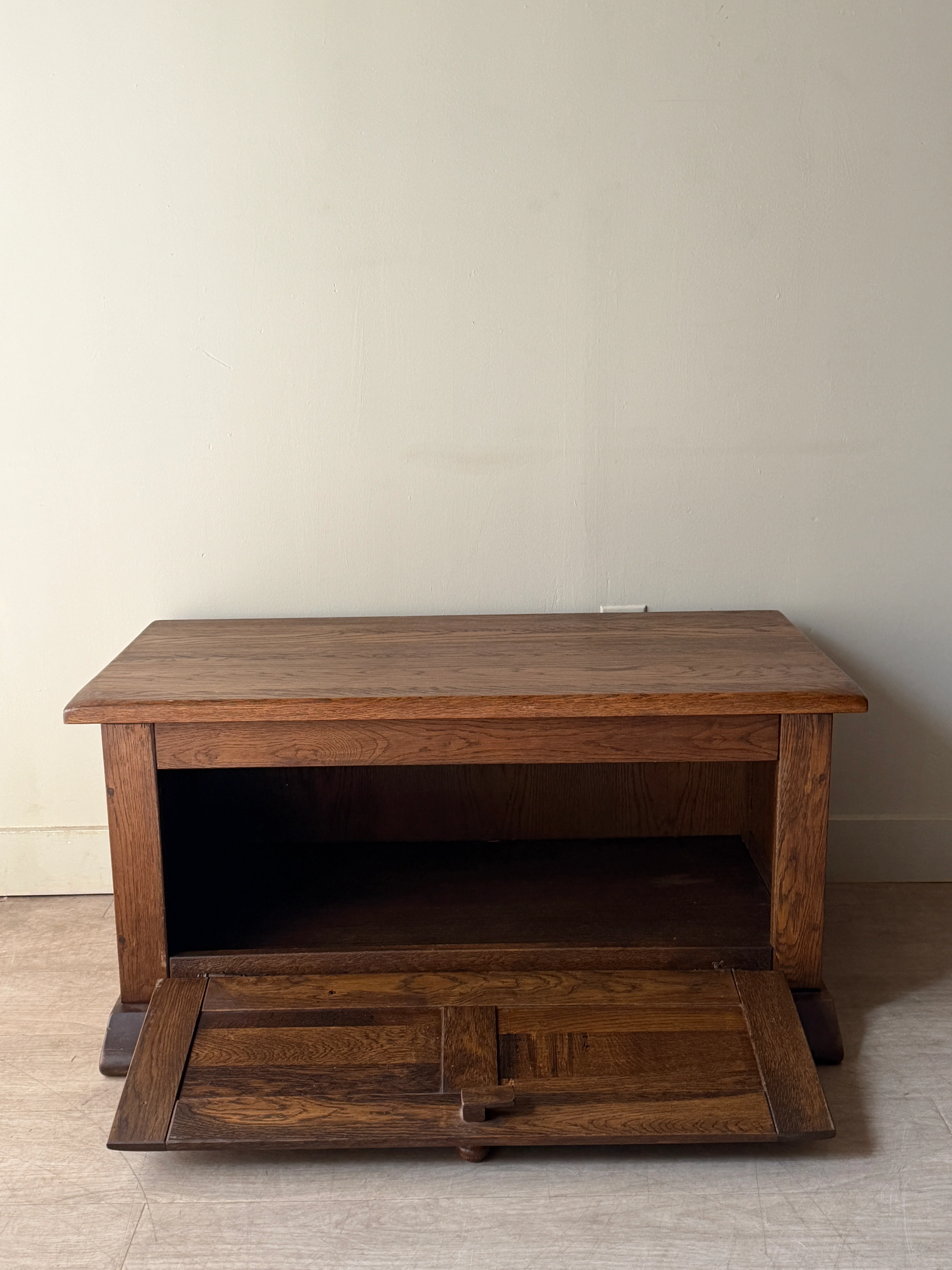 Dutch oak chest - Image 6