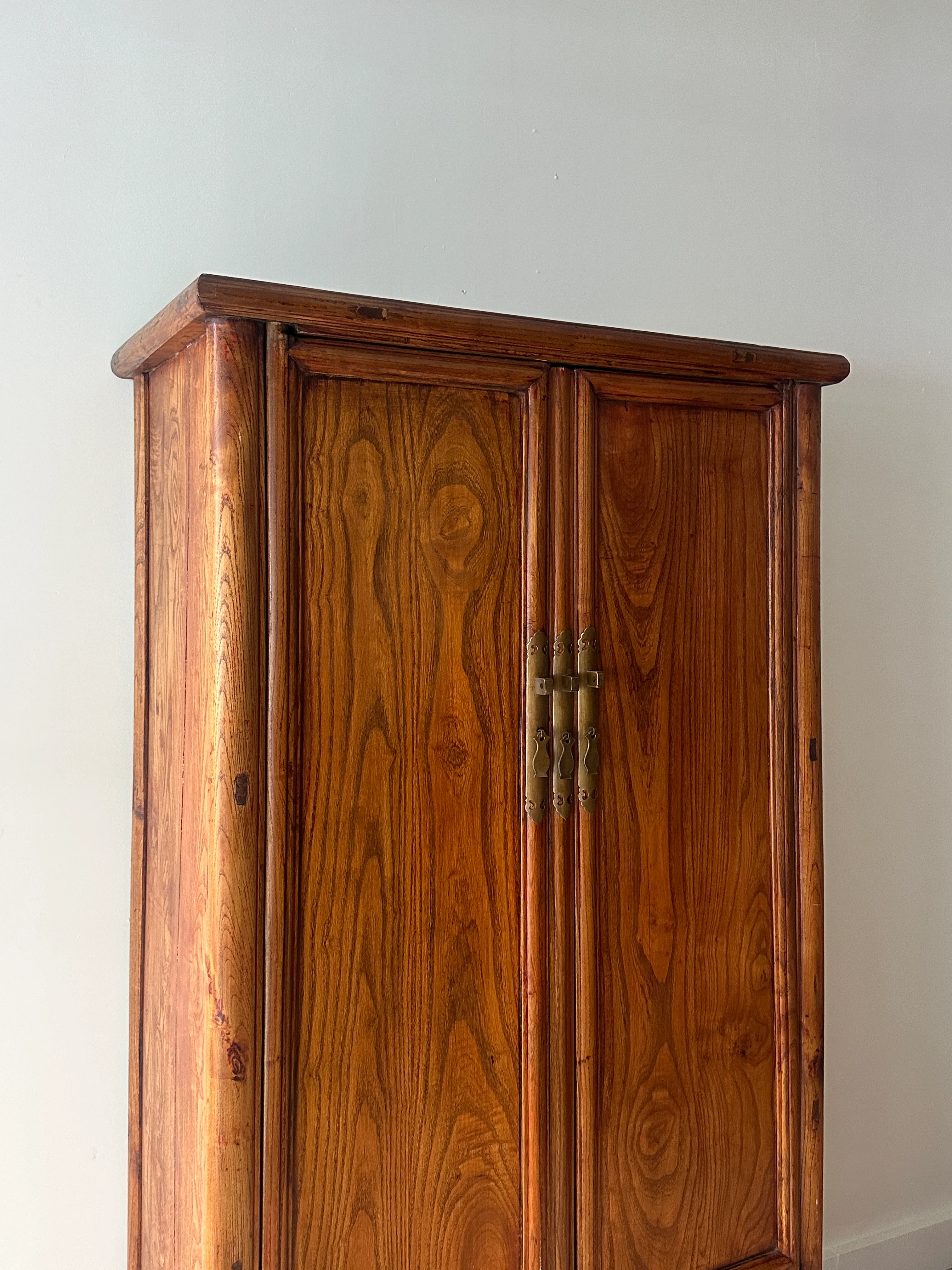 Elm wood cabinet - Image 2