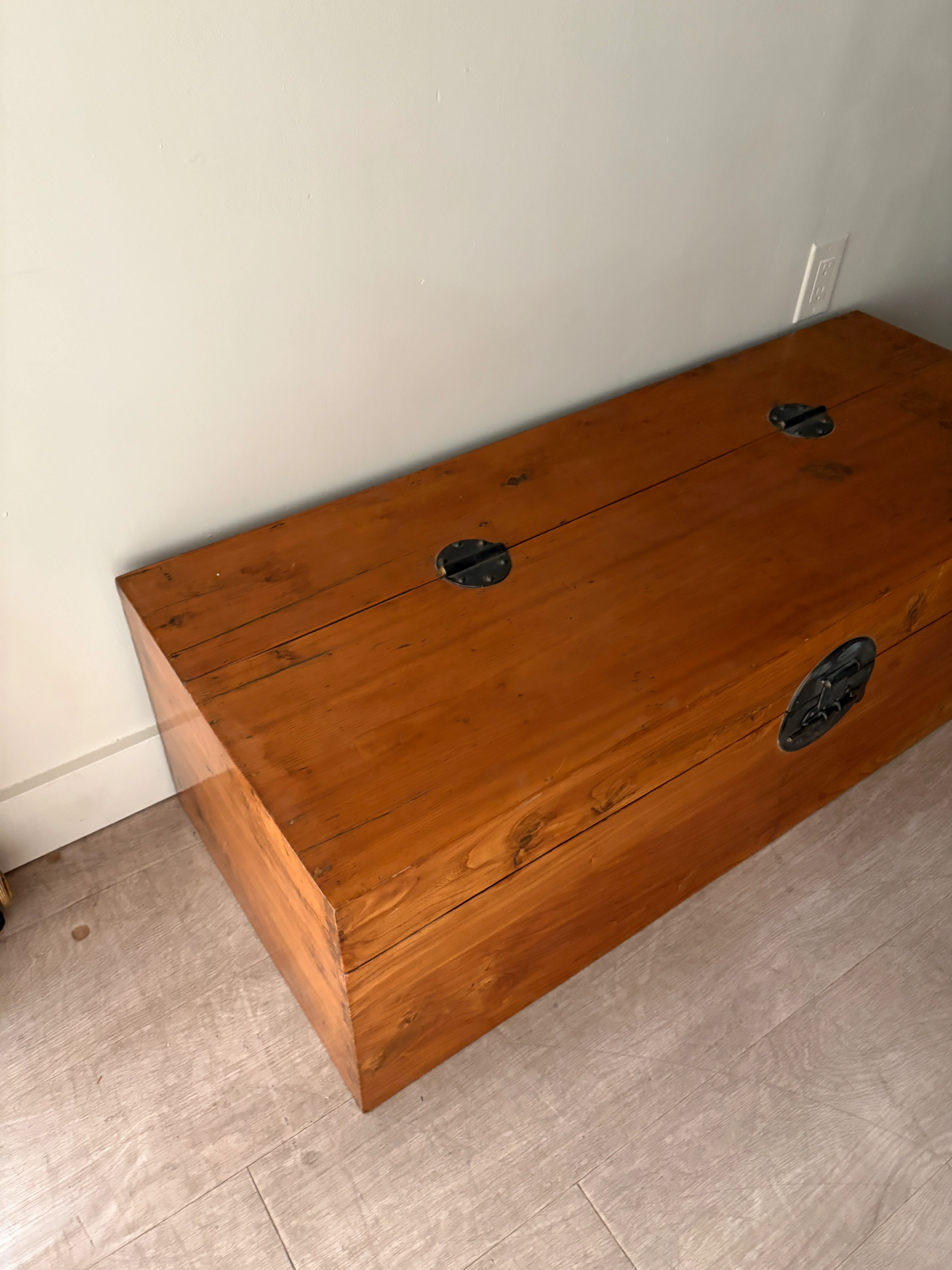 Elmwood chest - Image 3