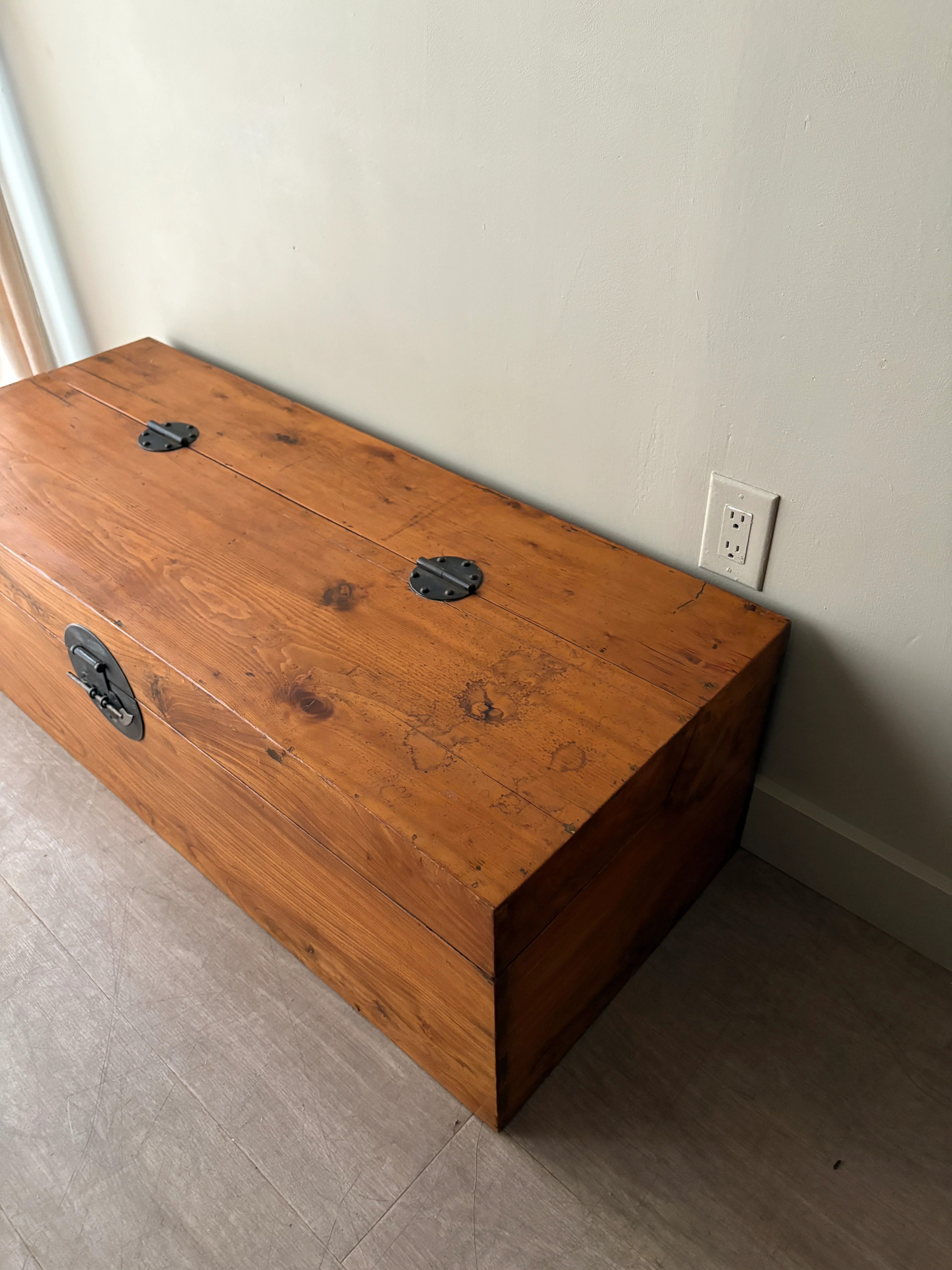 Elmwood chest - Image 4