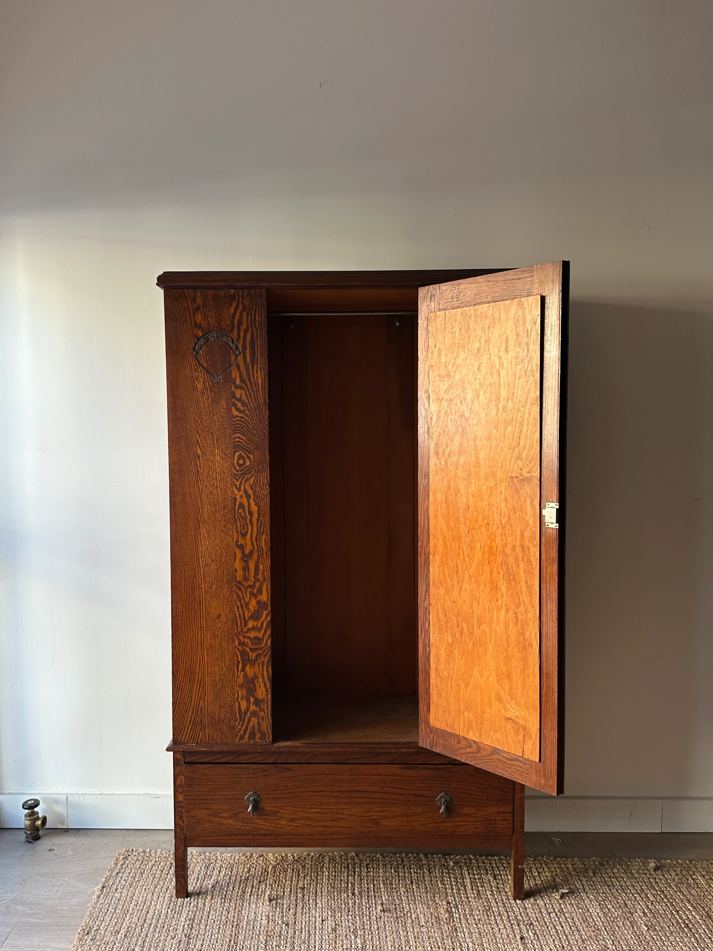 English Tiger oak armoire - Image 4