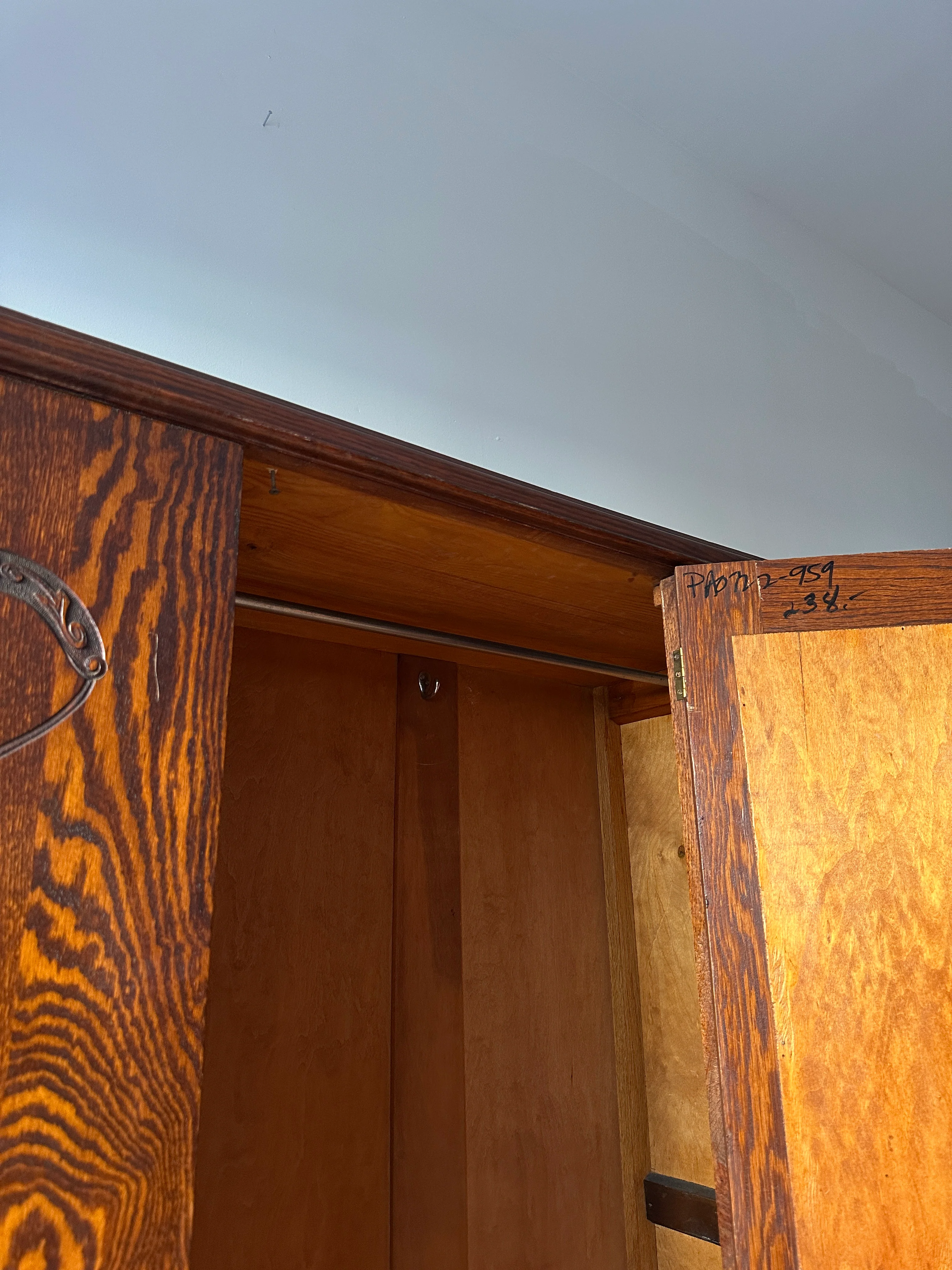 English Tiger oak armoire - Image 5