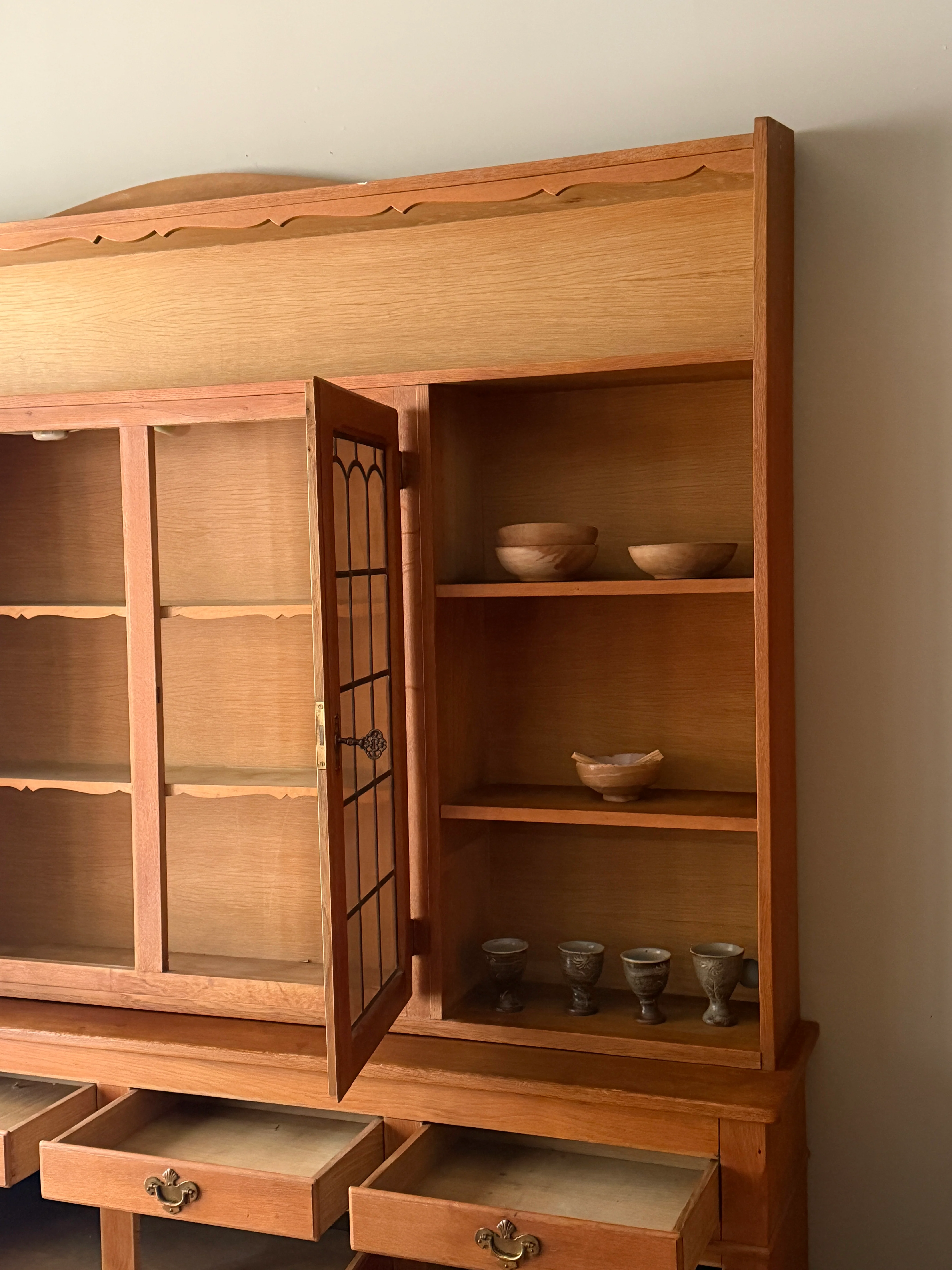 Erik Smith Danish oak hutch - Image 6