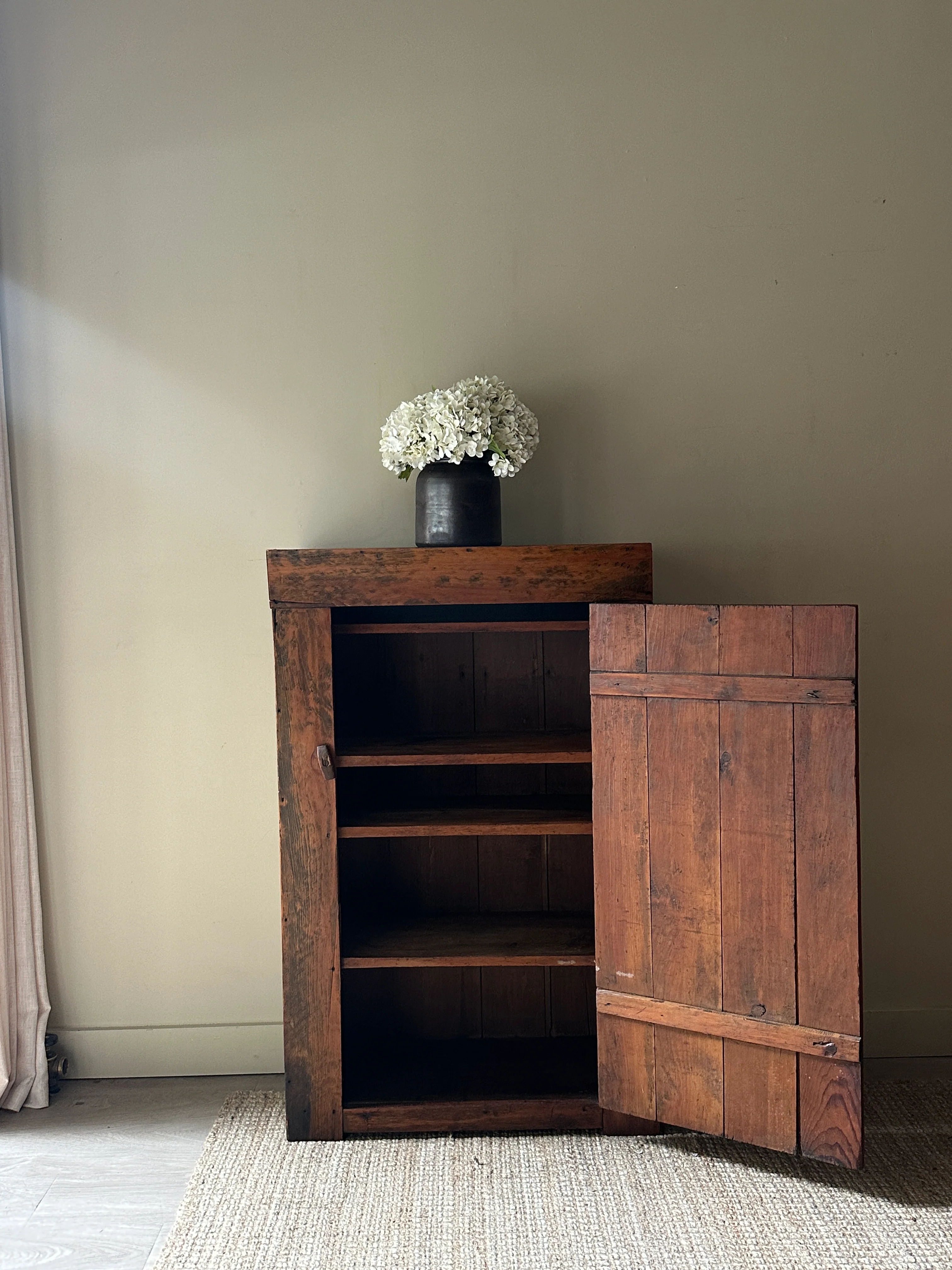 Farmhouse cabinet - Image 5