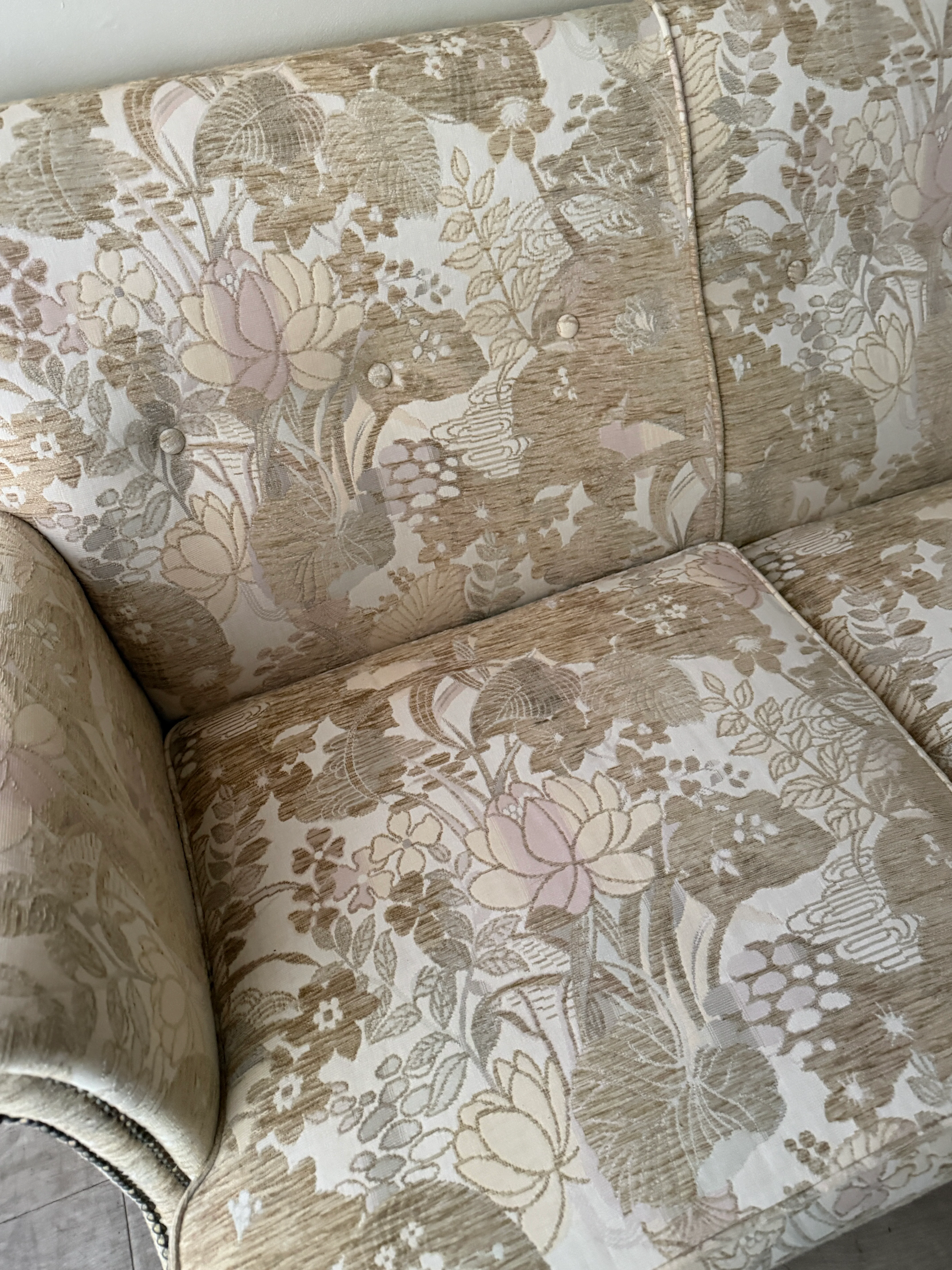Floral Scandinavian sofa - Image 5