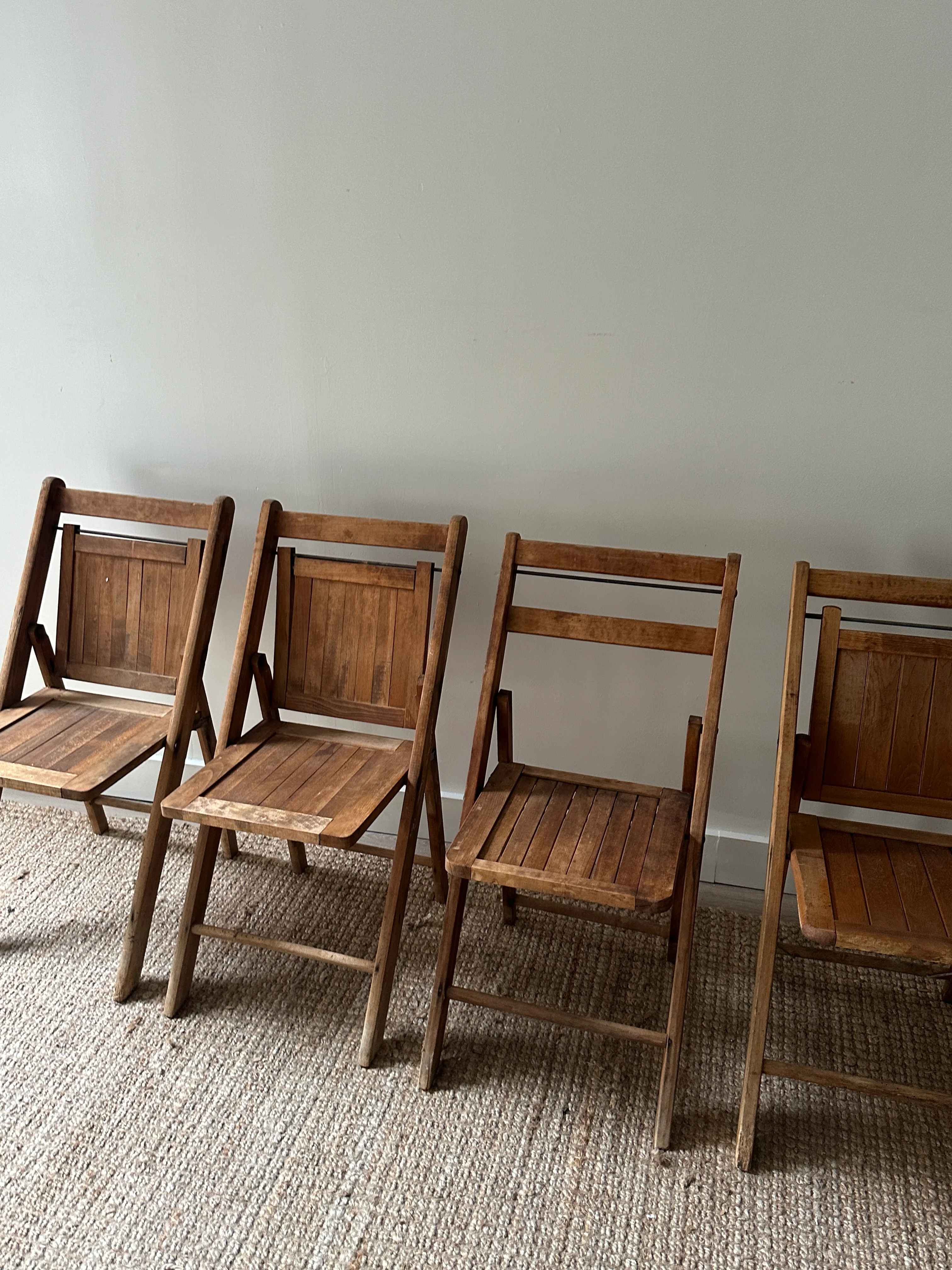 Folding chairs. Sold individually. - Image 2