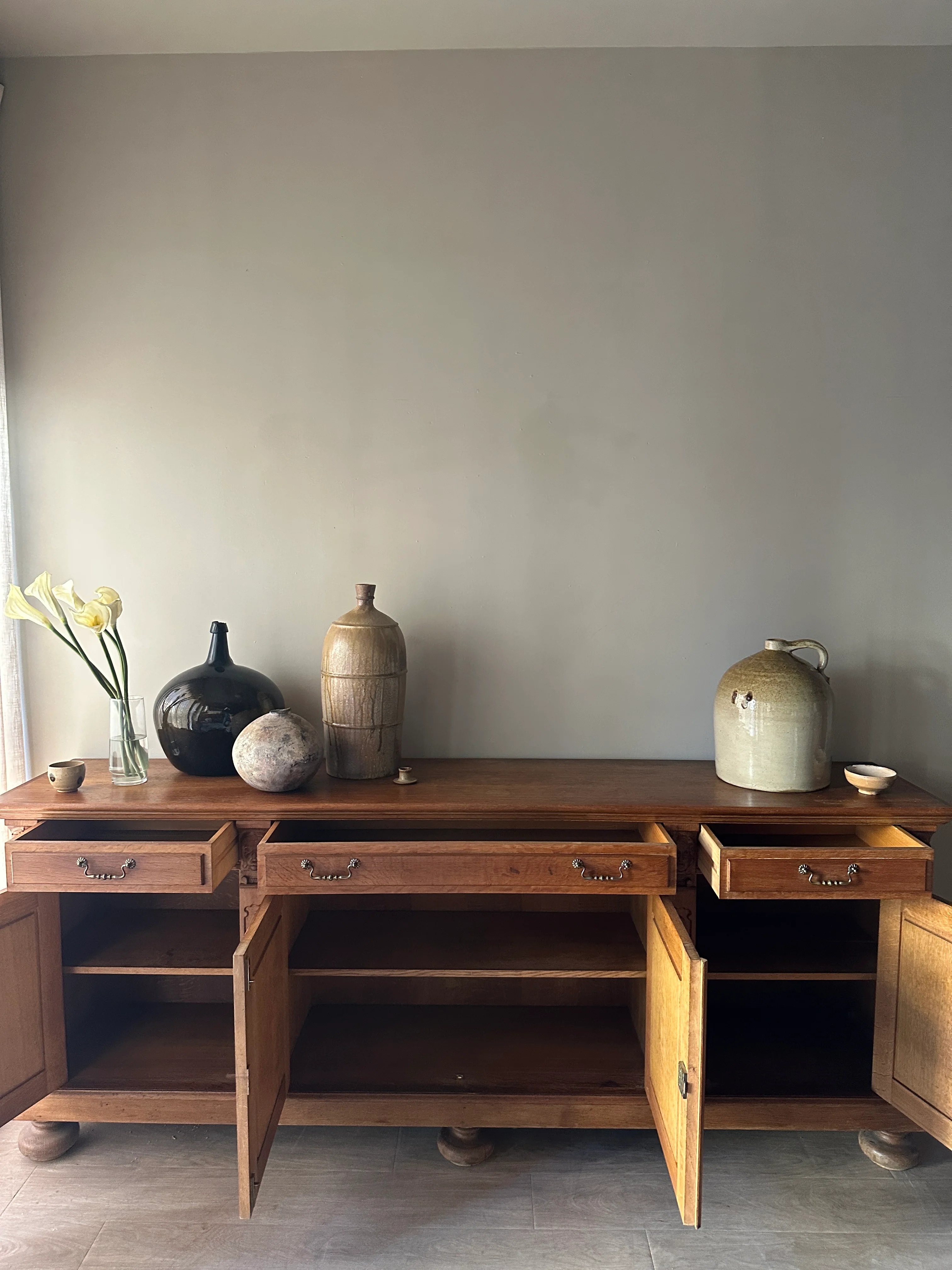 French carved oak sideboard - Image 6