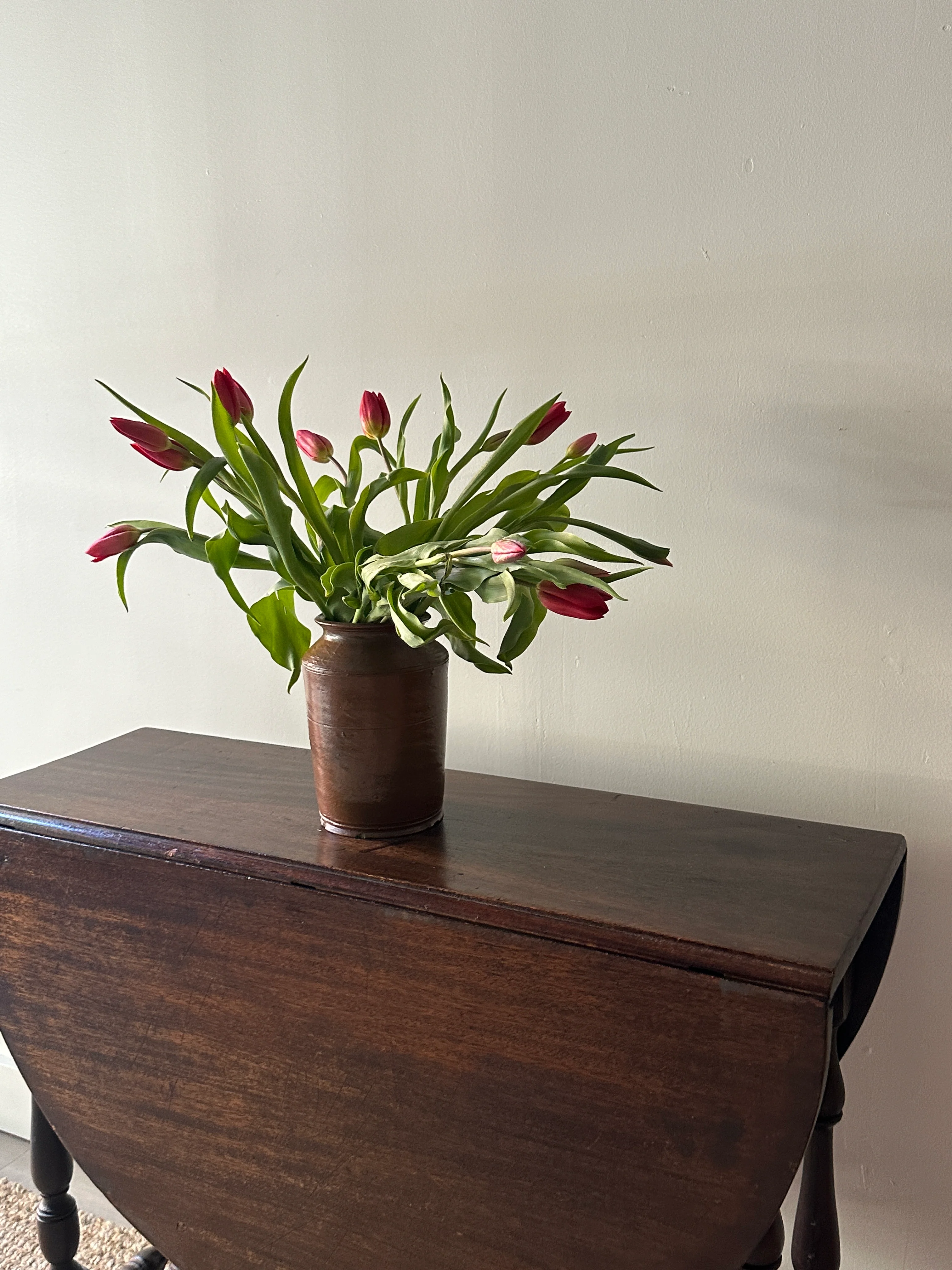 Gateleg dining table - Image 4