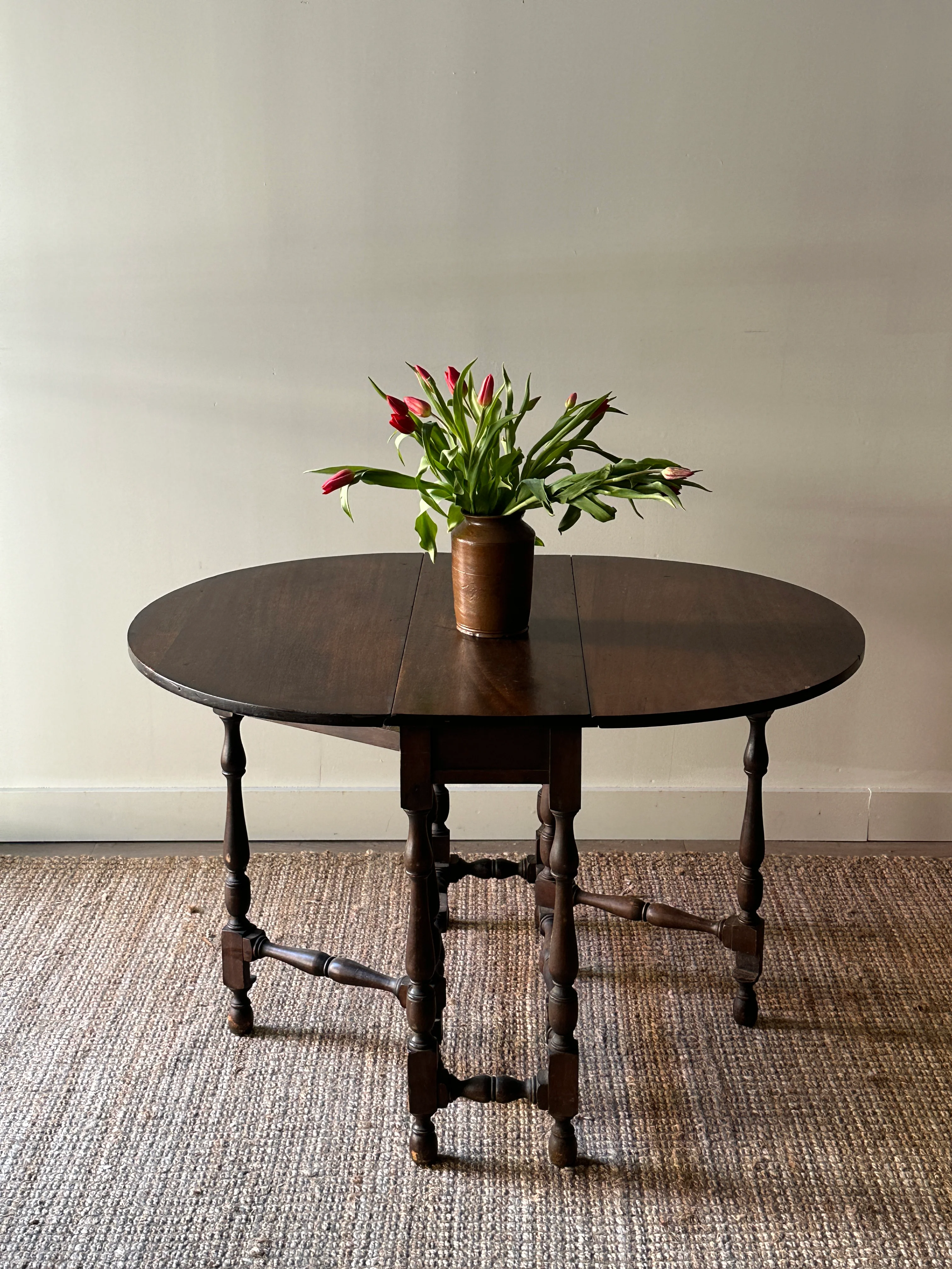 Gateleg dining table - Image 7